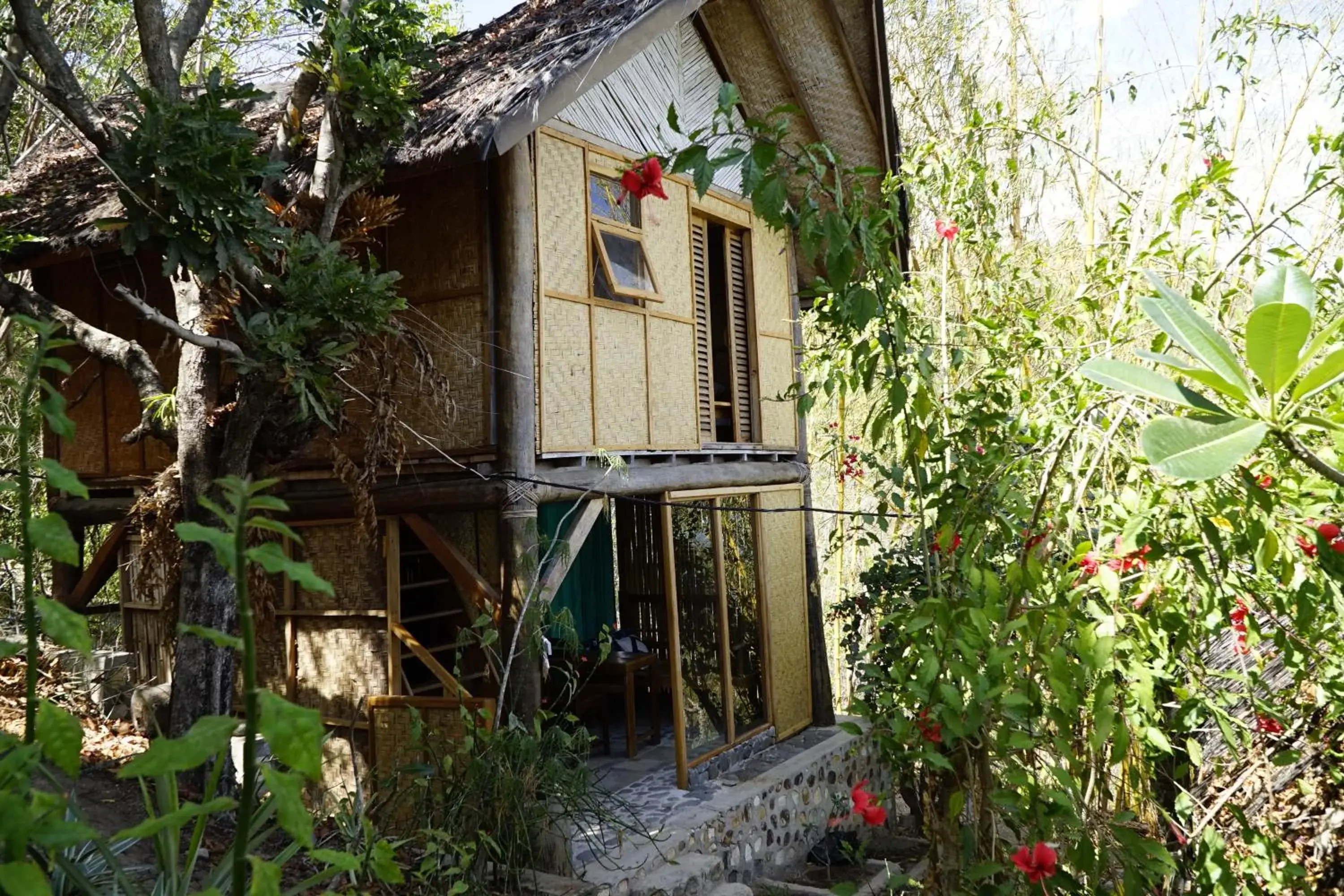 Superior Double Room in Waecicu Eden Beach Hotel Superior Double Room in Waecicu Eden Beach Hotel