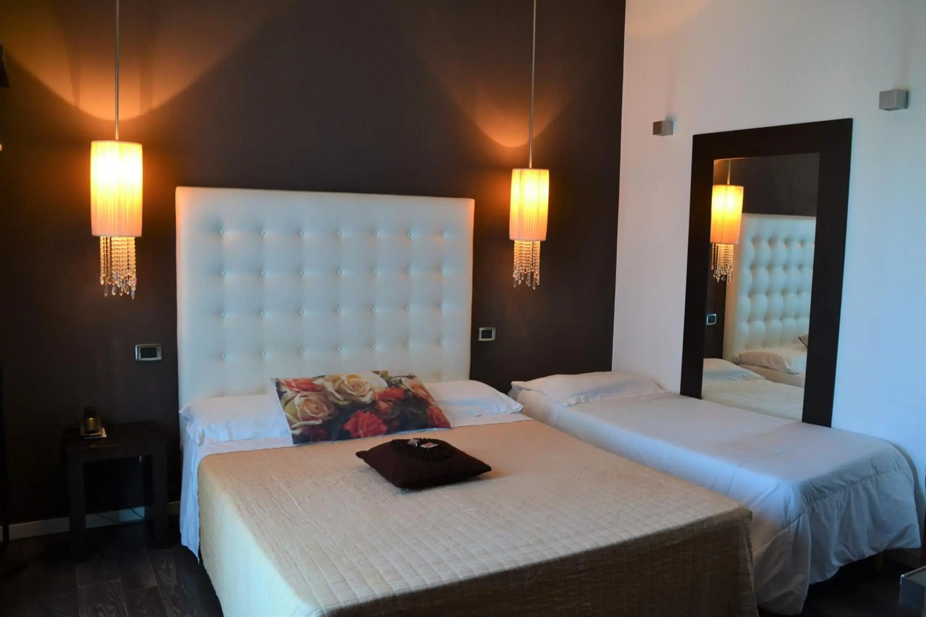 Triple Room in Hotel In - Lounge Room Triple Room in Hotel In - Lounge Room