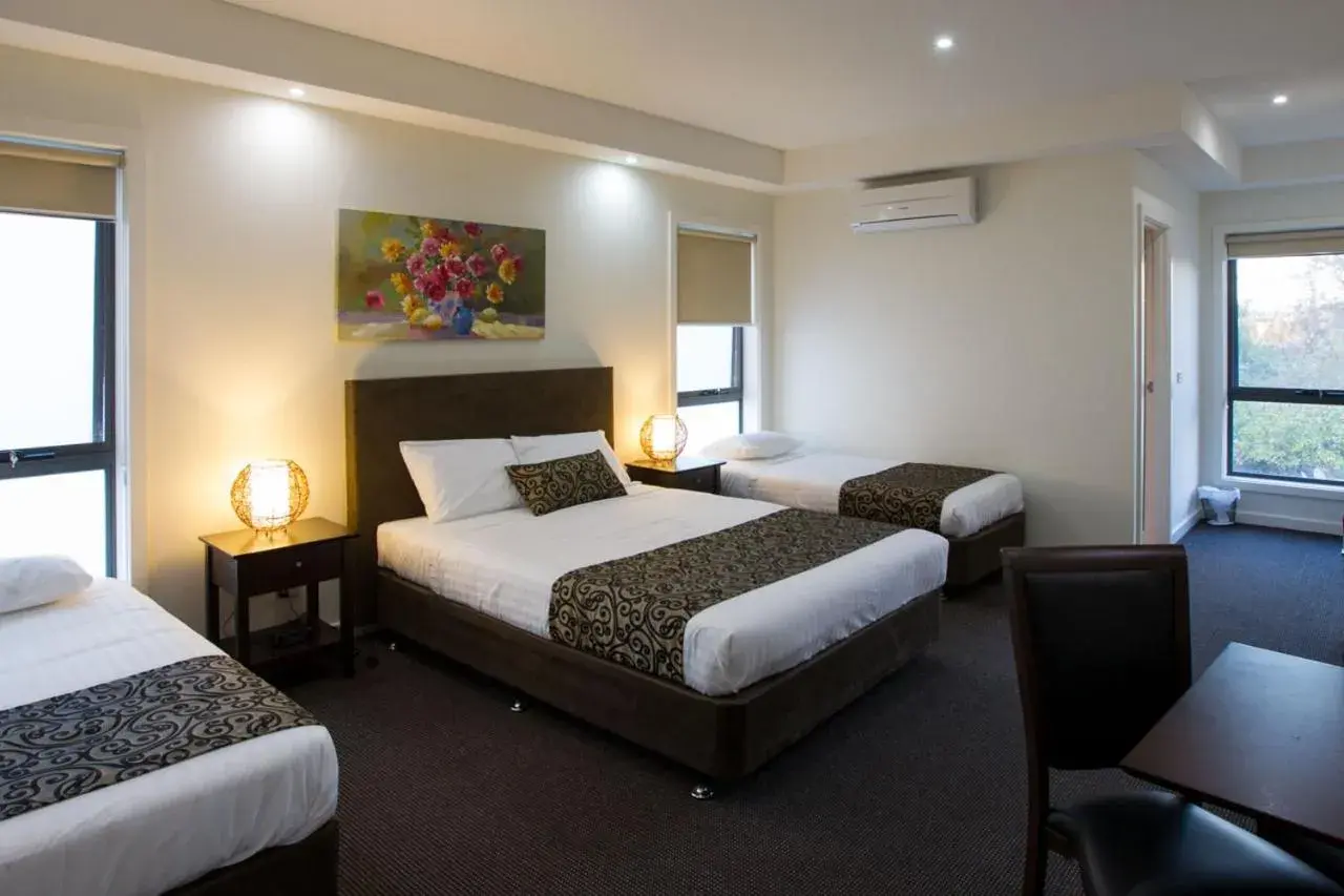 Family Suite in Bay Motel Safety Beach Family Suite in Bay Motel Safety Beach