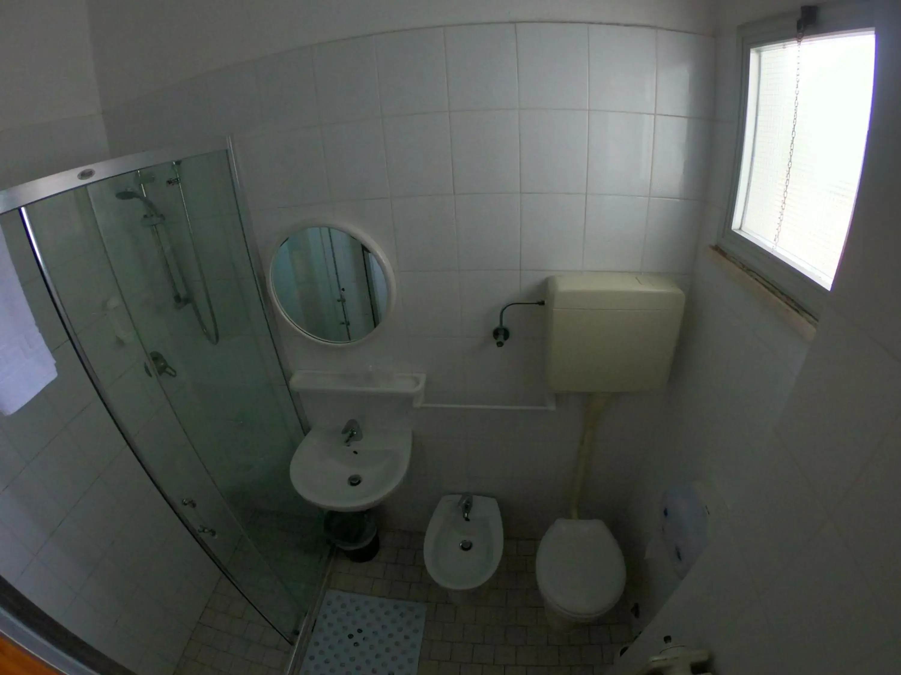 Triple Room in HOTELHALFMOON Triple Room in HOTELHALFMOON