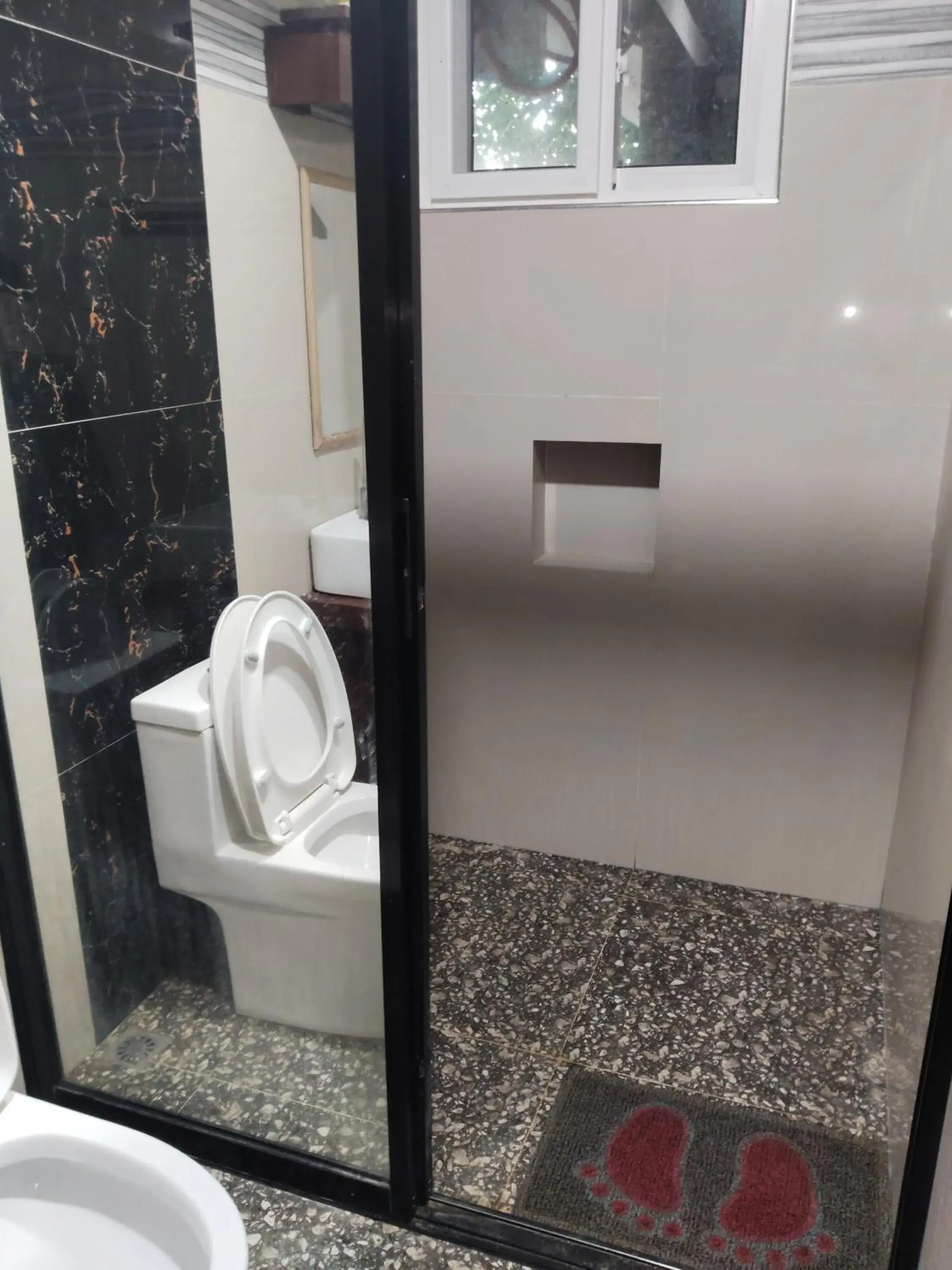 Family Room in Dreamland Nilo Eve Beach Guest Huaz Family Room in Dreamland Nilo Eve Beach Guest Huaz