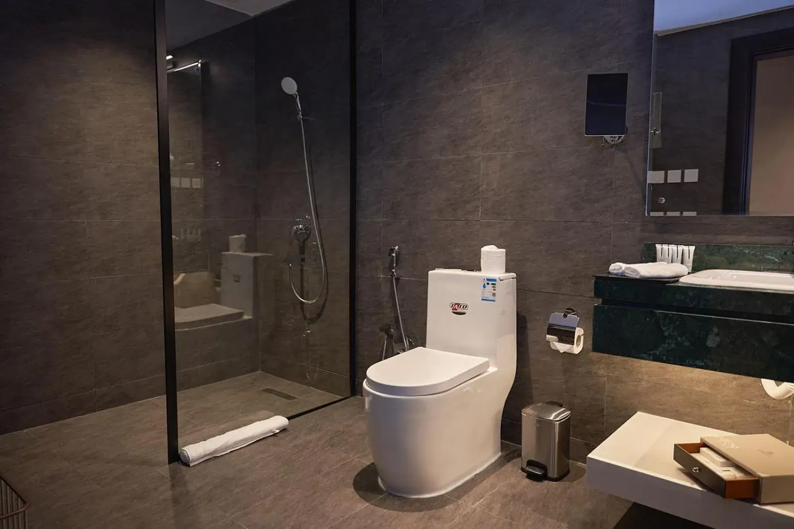 Budget Double Room - single occupancy in Marvelous Hotel Budget Double Room - single occupancy in Marvelous Hotel