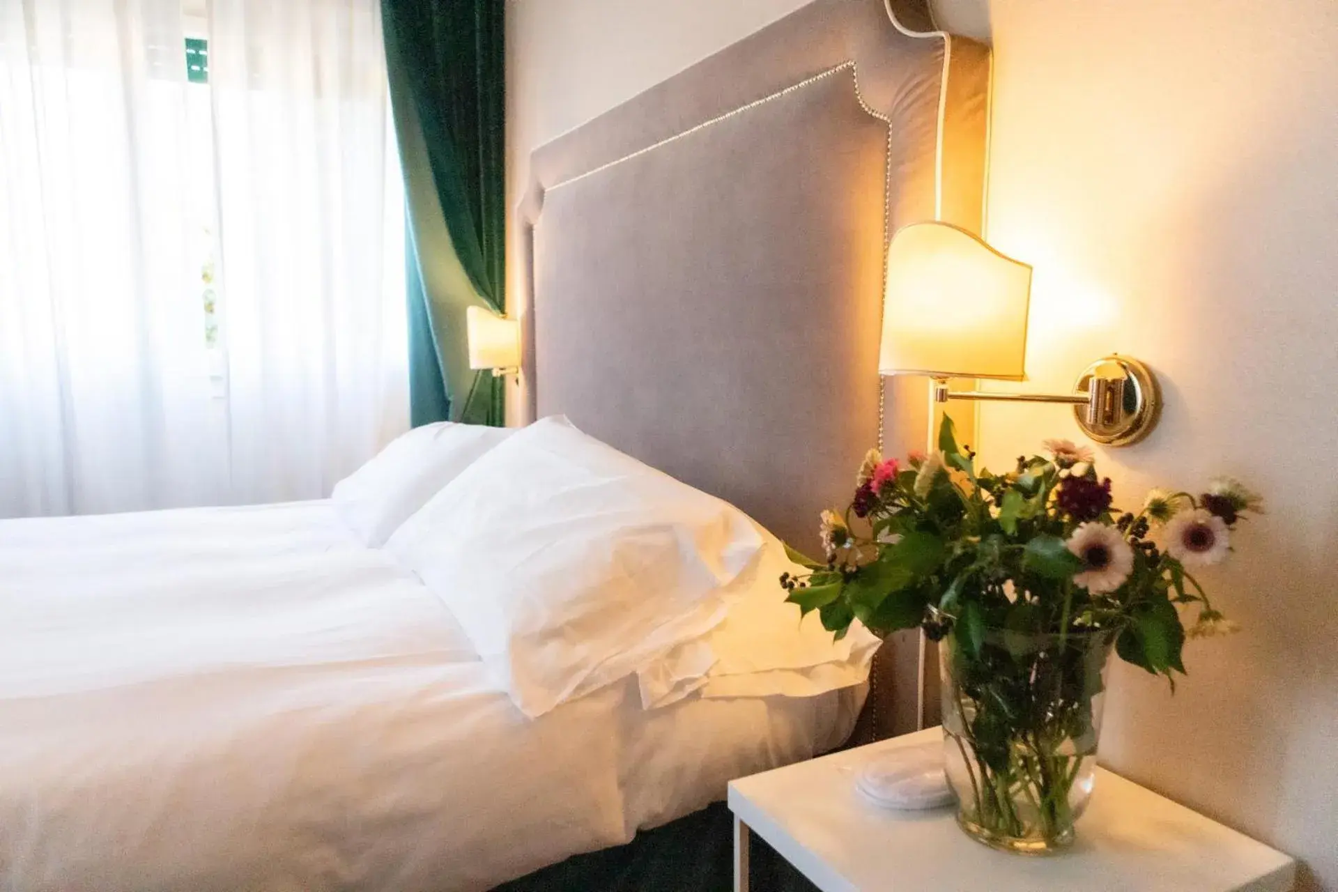 Superior Double Room in Hotel Viscardo Superior Double Room in Hotel Viscardo