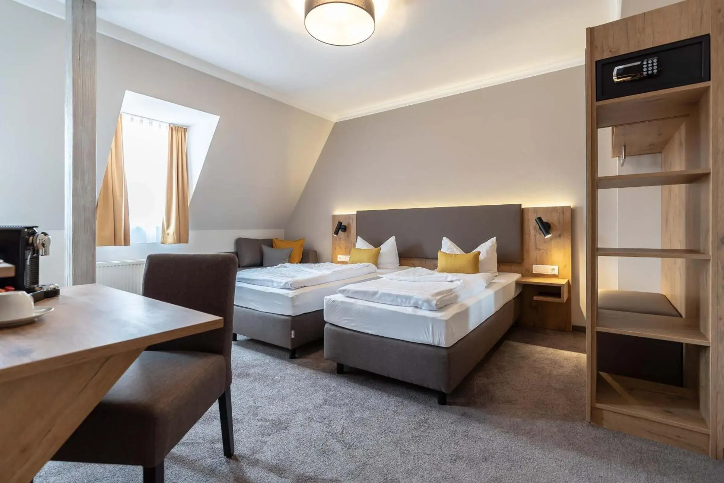 Suite - single occupancy in Hotel & Restaurant Ritter Jörg Suite - single occupancy in Hotel & Restaurant Ritter Jörg