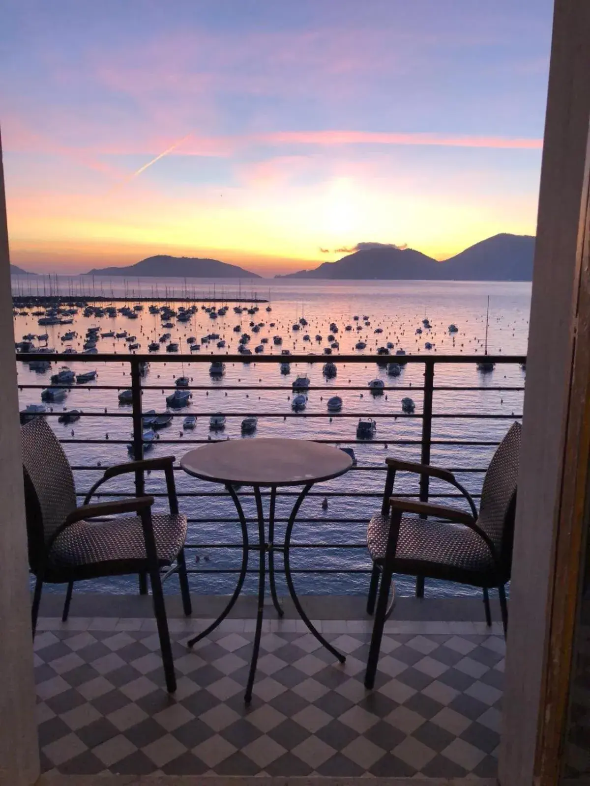 Classic Queen Room with Balcony and Sea View in Hotel Shelley e delle Palme, BW Signature Collection Classic Queen Room with Balcony and Sea View in Hotel Shelley e delle Palme, BW Signature Collection