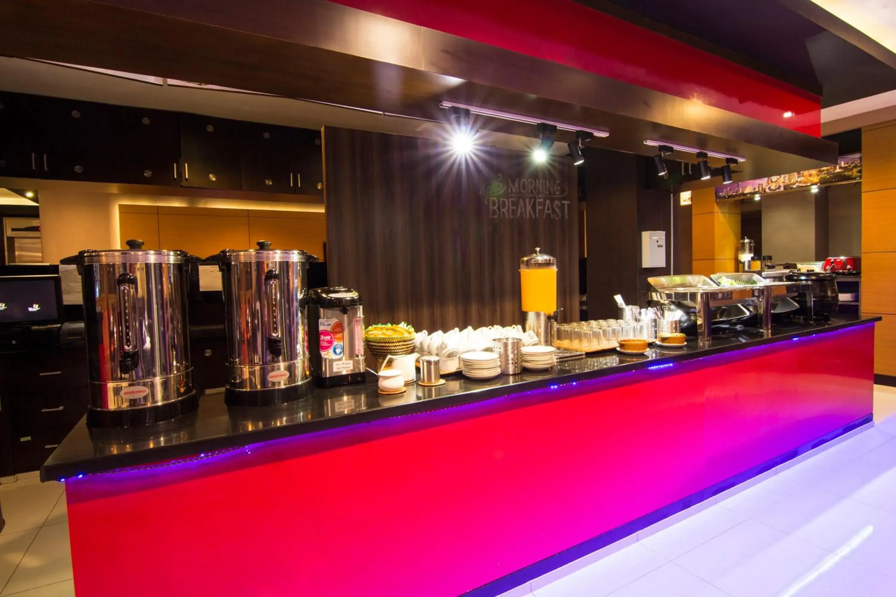 Family Room (3 Adults) in Citi M Hotel Gambir Family Room (3 Adults) in Citi M Hotel Gambir