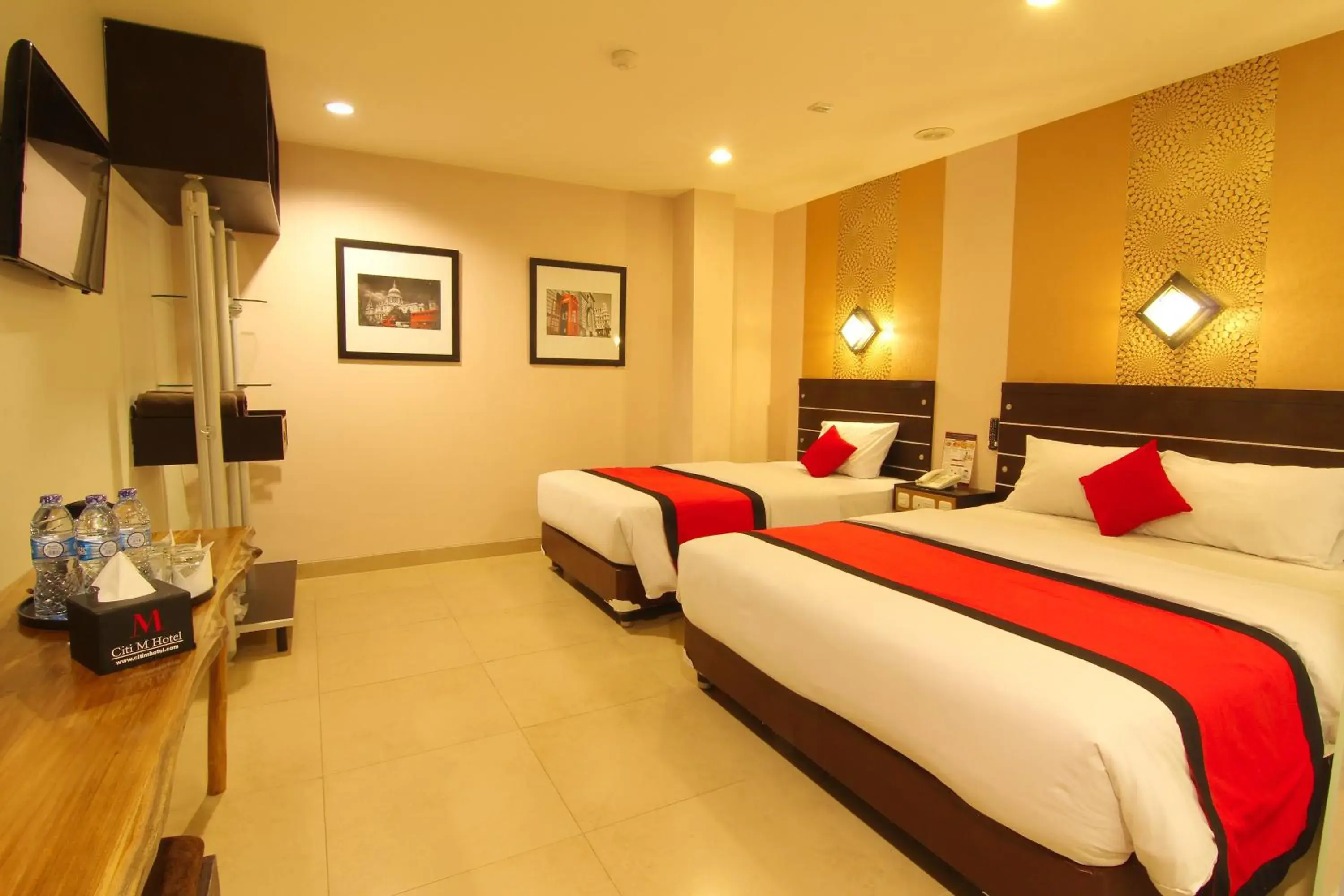 Super Deluxe Triple Room in Citi M Hotel Gambir Super Deluxe Triple Room in Citi M Hotel Gambir