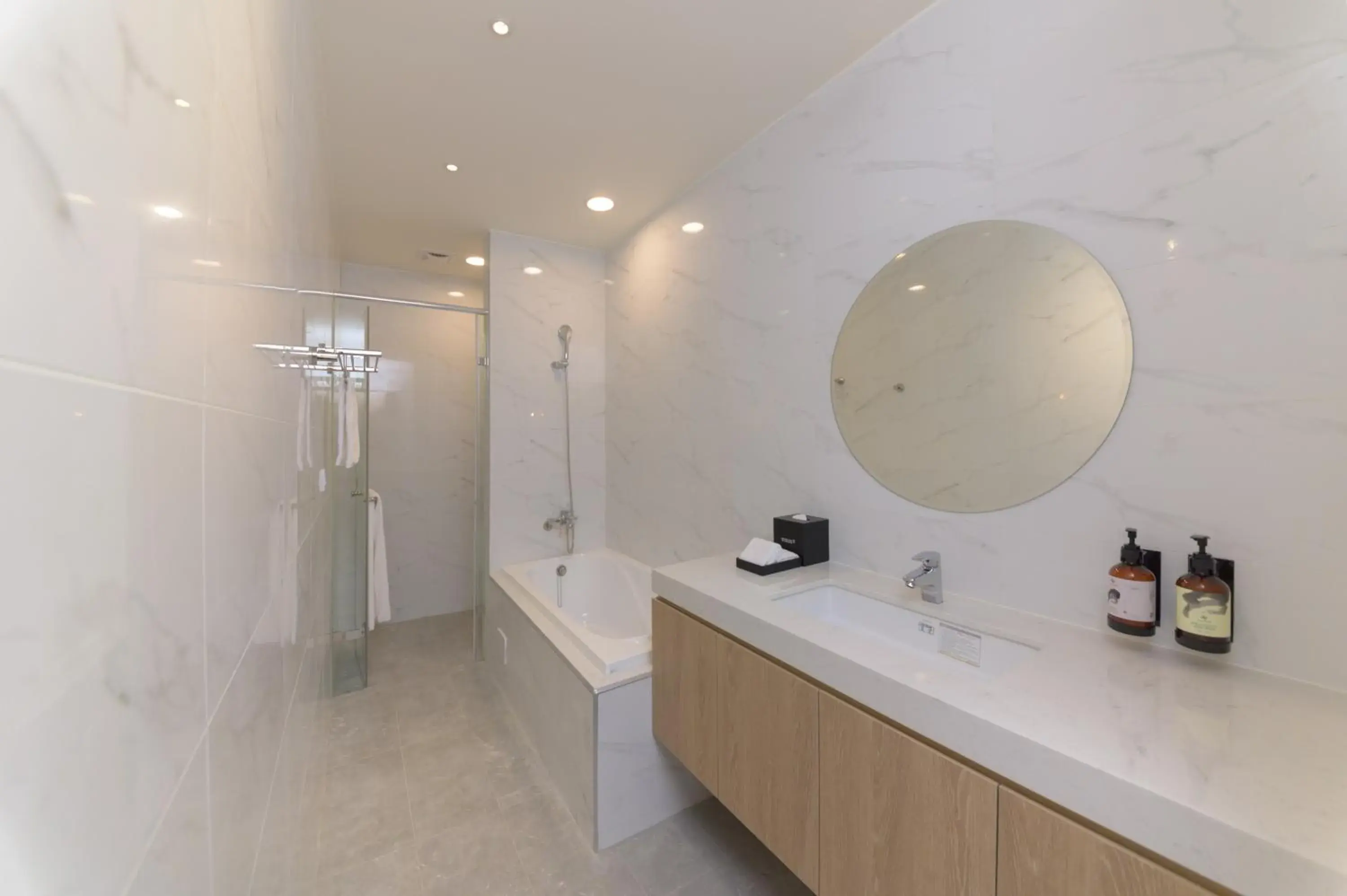 Deluxe Suite in JANDA Golden Tulip Hotel Deluxe Suite in JANDA Golden Tulip Hotel