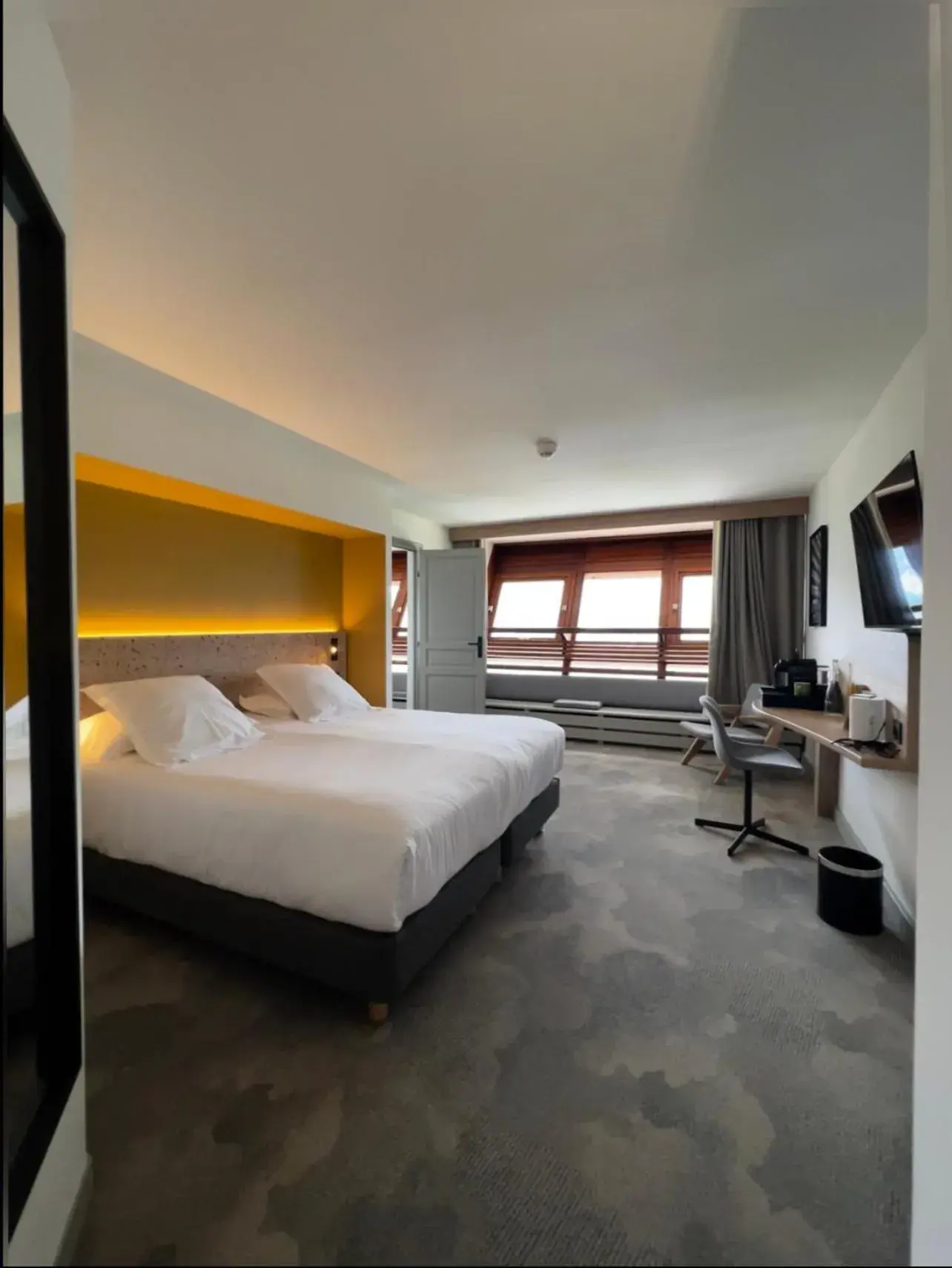 Suite in La Cachette, Friendly Hotel & Spa Suite in La Cachette, Friendly Hotel & Spa