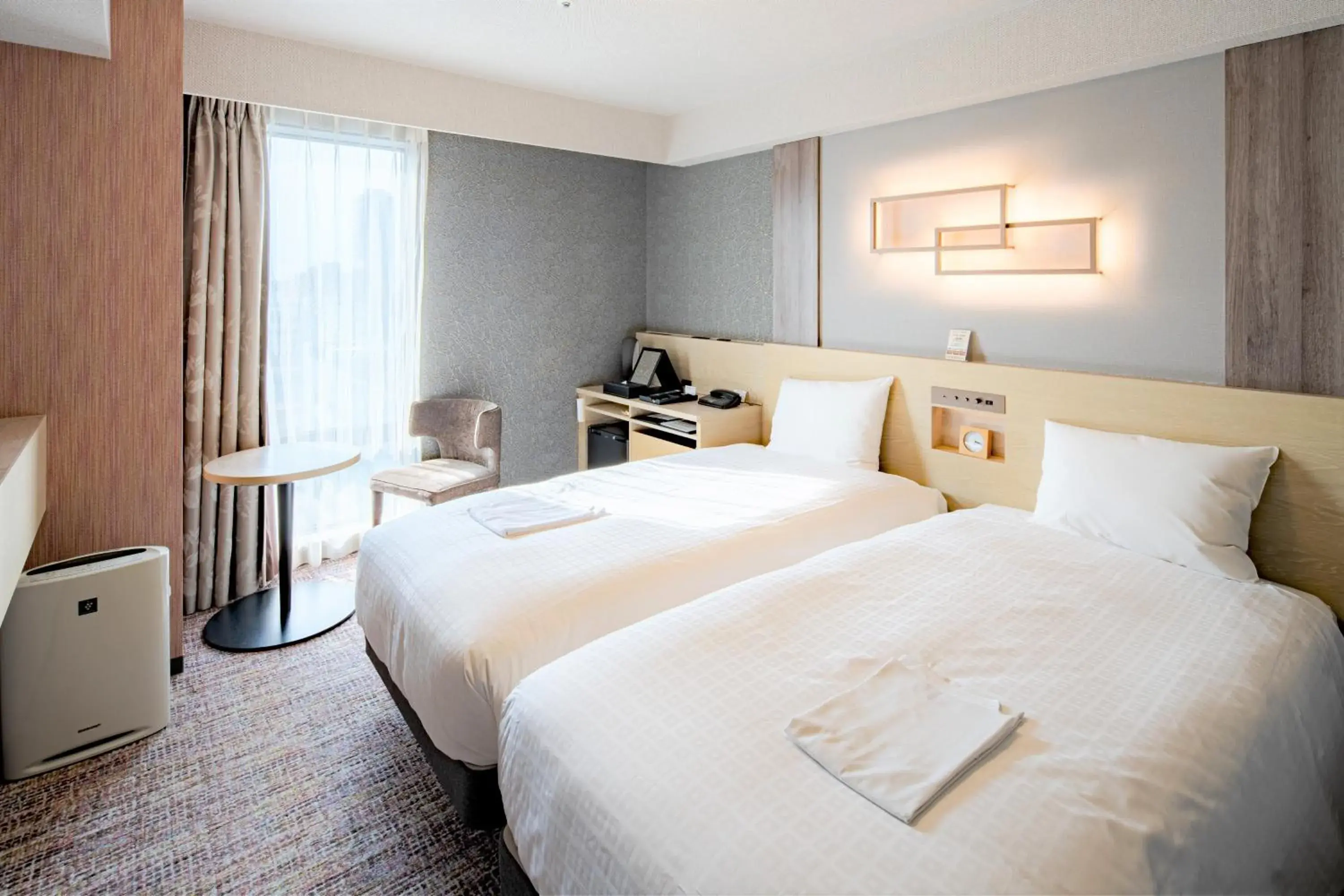 Compact Twin Room - Smoking in Richmond Hotel Akita Ekimae Compact Twin Room - Smoking in Richmond Hotel Akita Ekimae