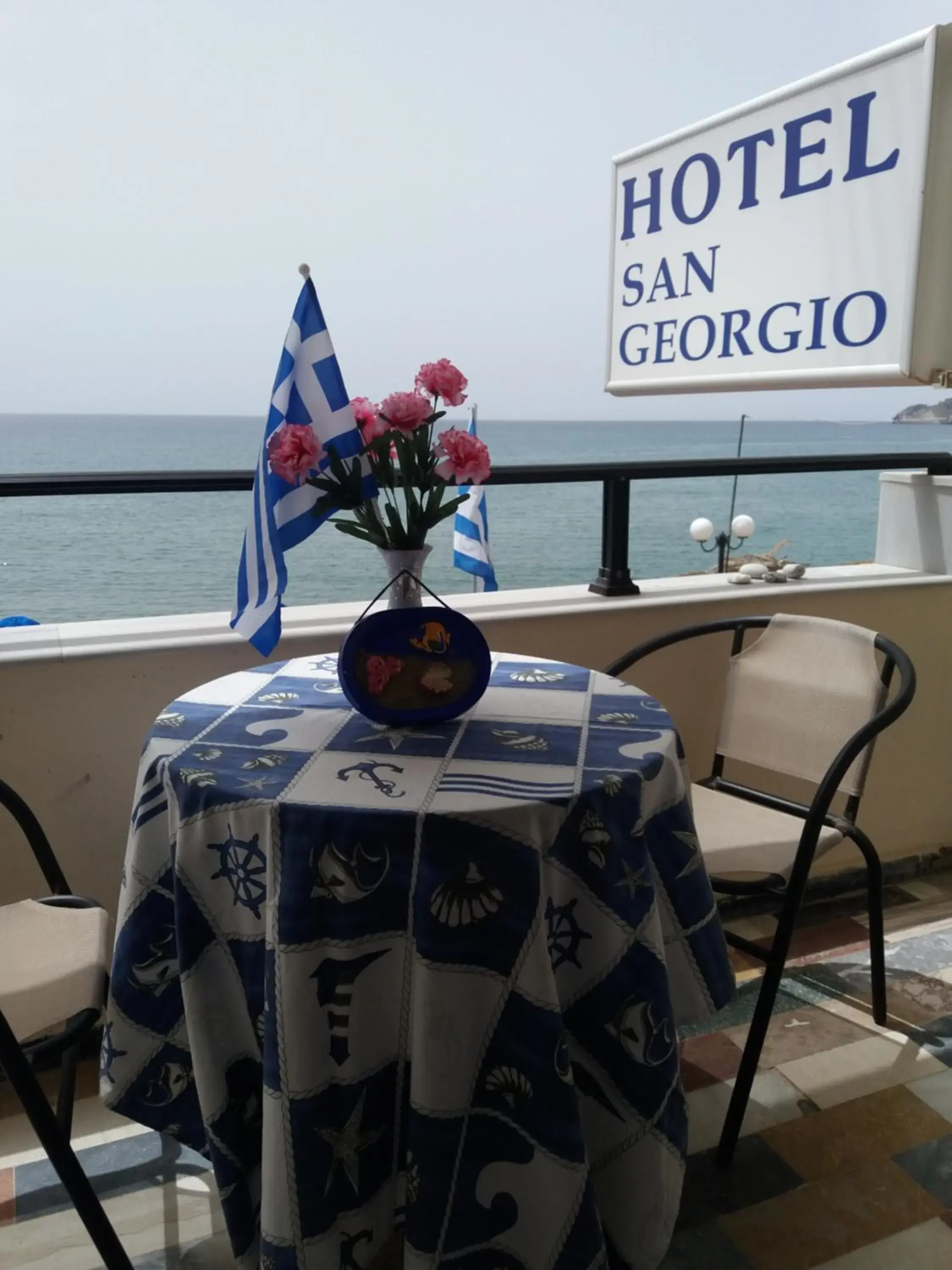 Triple Room with Side Sea View in San Georgio Hotel Triple Room with Side Sea View in San Georgio Hotel