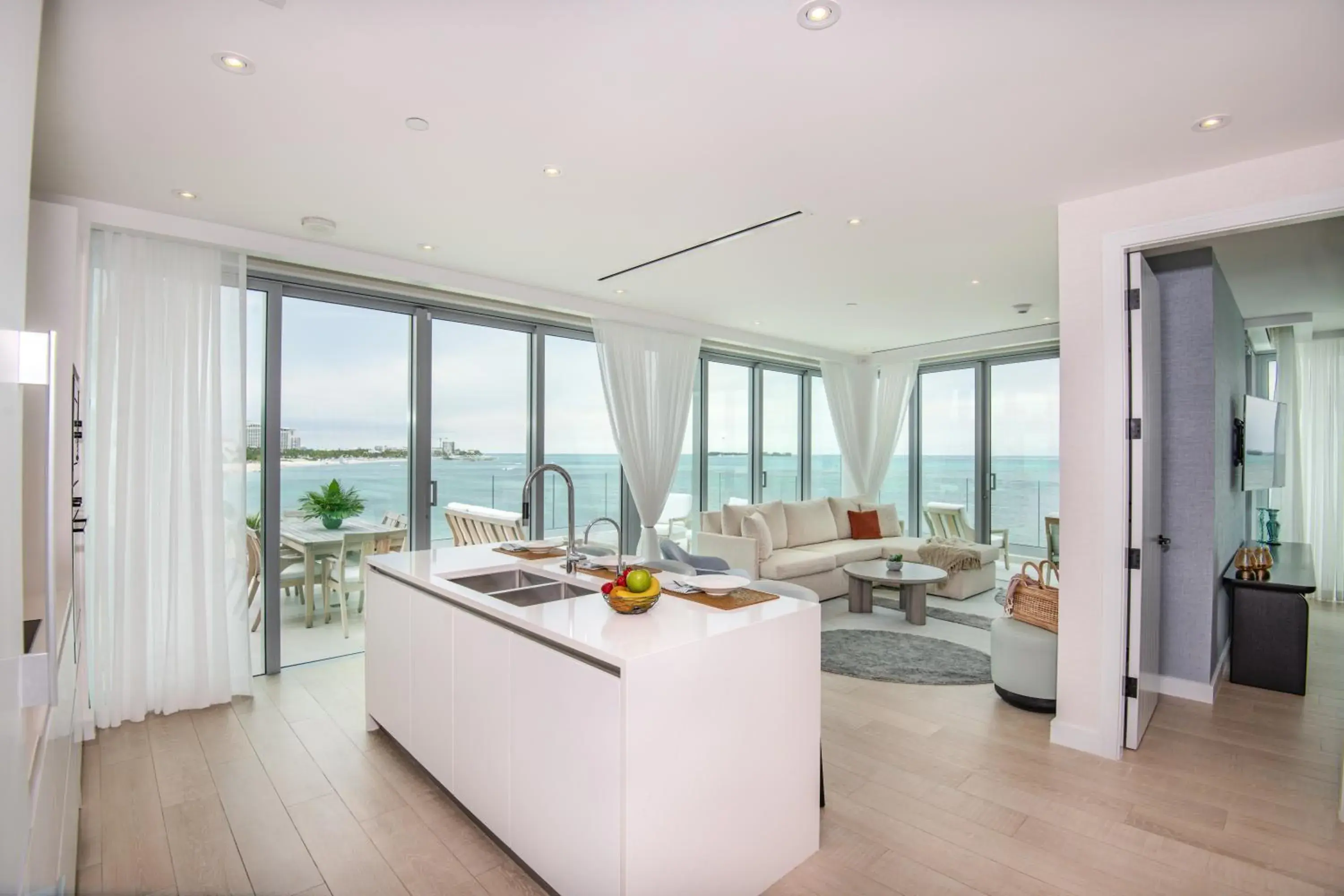 Three Bedroom Edge Suite in Goldwynn Resort & Residences Three Bedroom Edge Suite in Goldwynn Resort & Residences