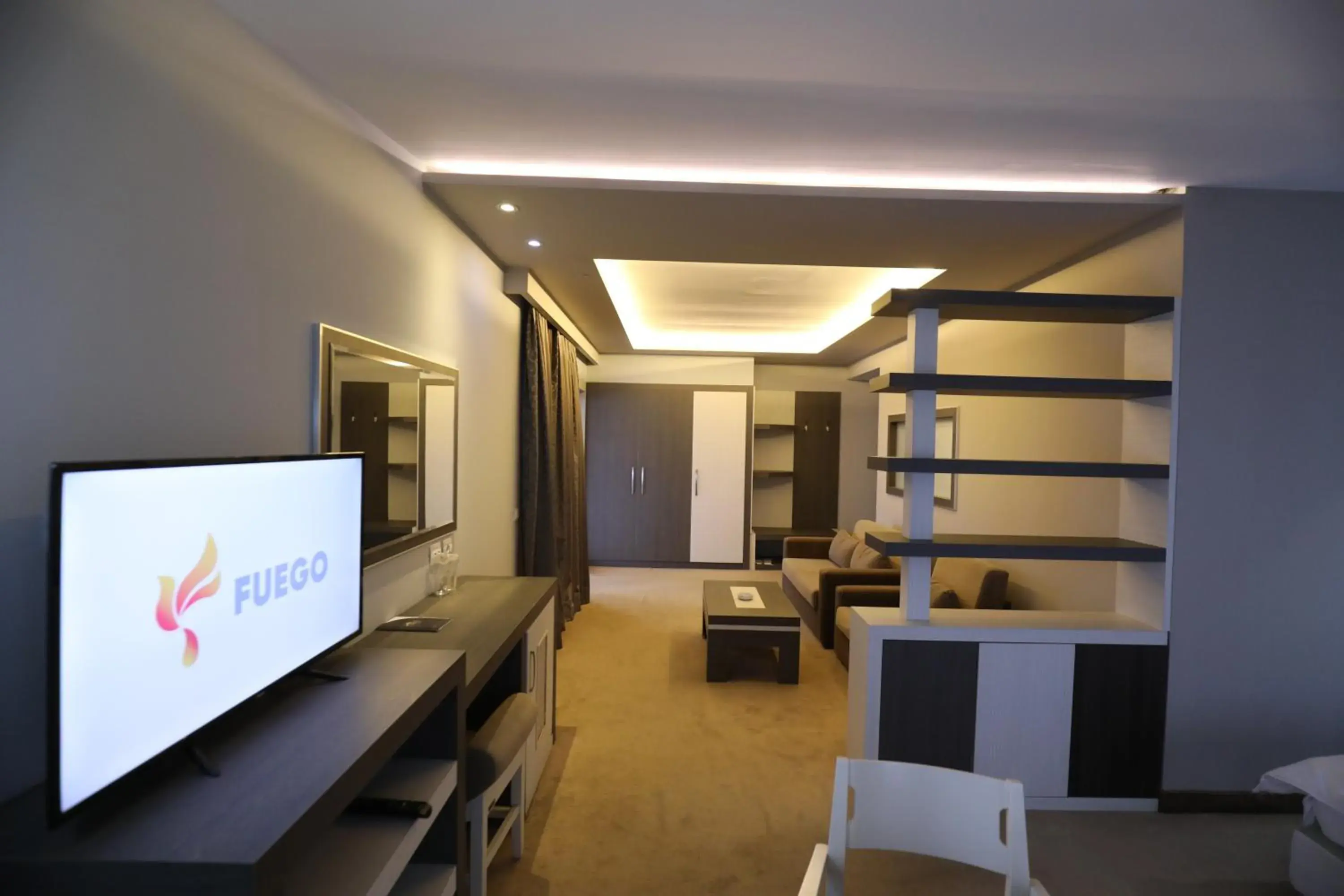 Deluxe Queen Suite in Hotel 1 Maji Deluxe Queen Suite in Hotel 1 Maji