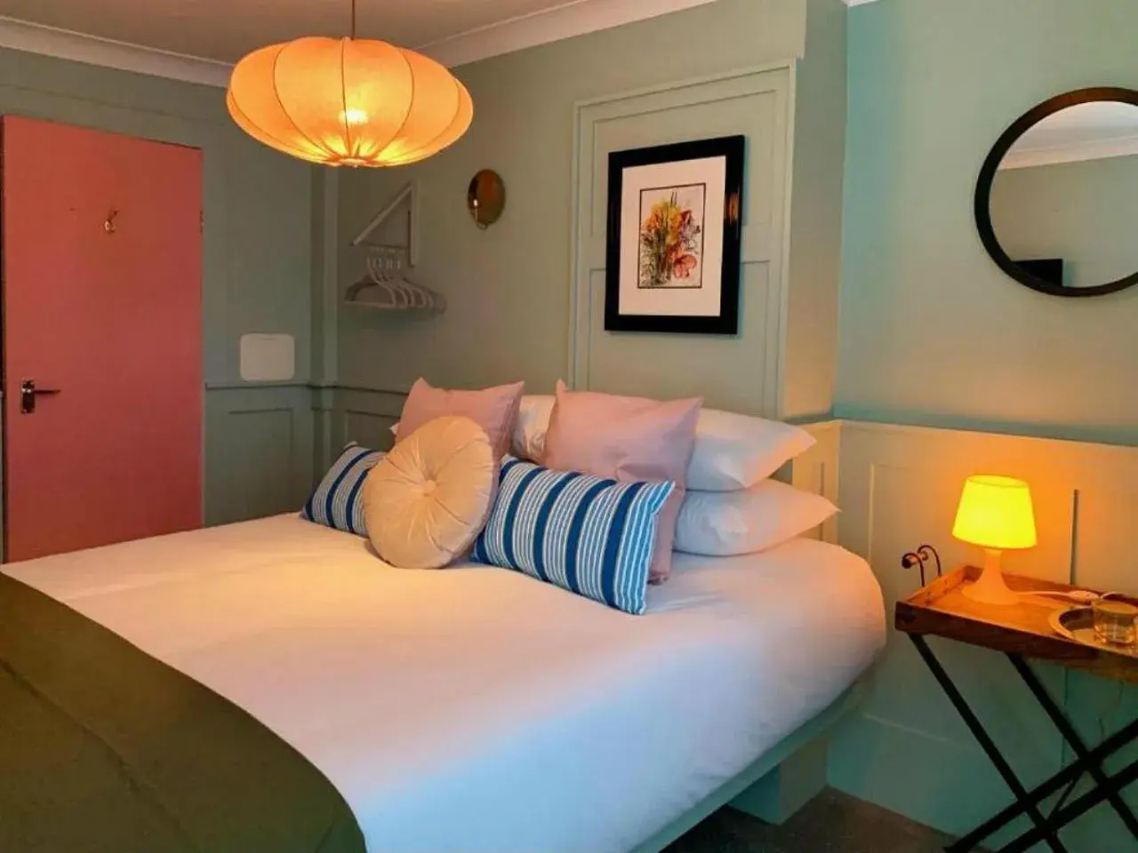 Double Room with Sea View in The Willows Double Room with Sea View in The Willows