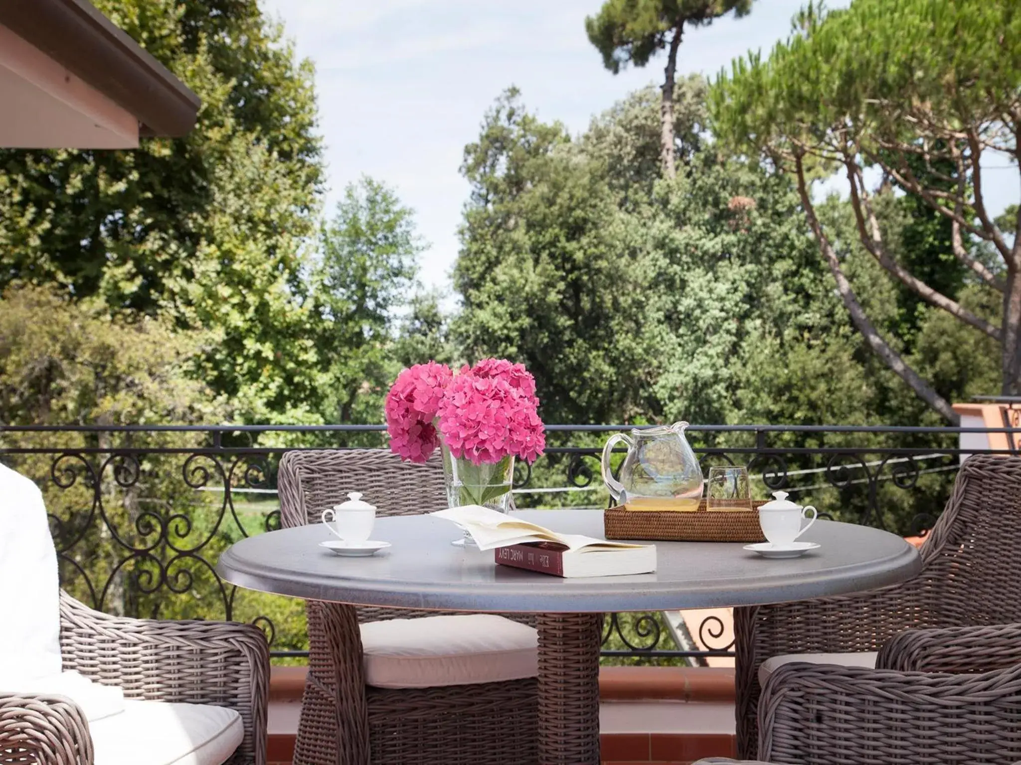 Family Suite in California Park Hotel Family Suite in California Park Hotel