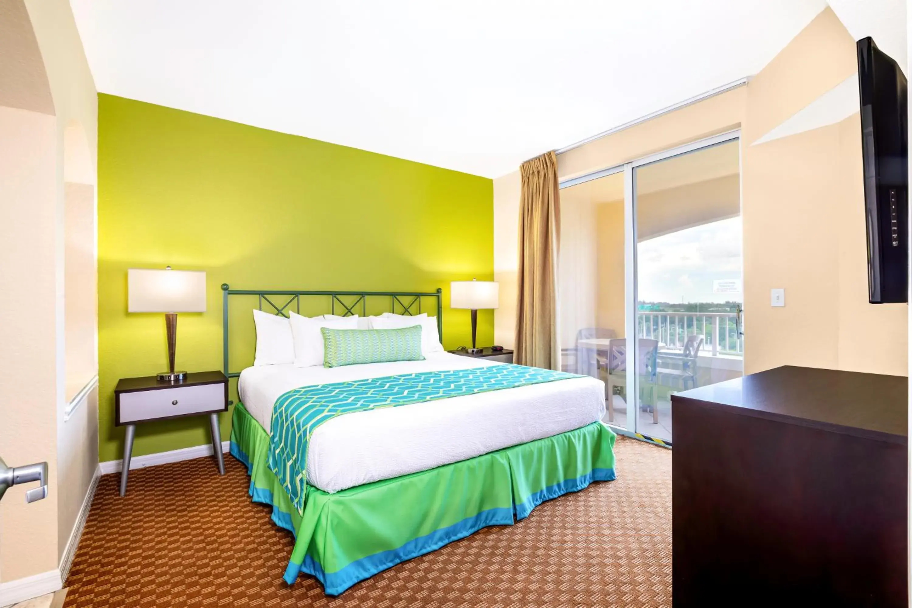 King Suite with Pool View in Vacation Village at Weston, Fort Lauderdale King Suite with Pool View in Vacation Village at Weston, Fort Lauderdale