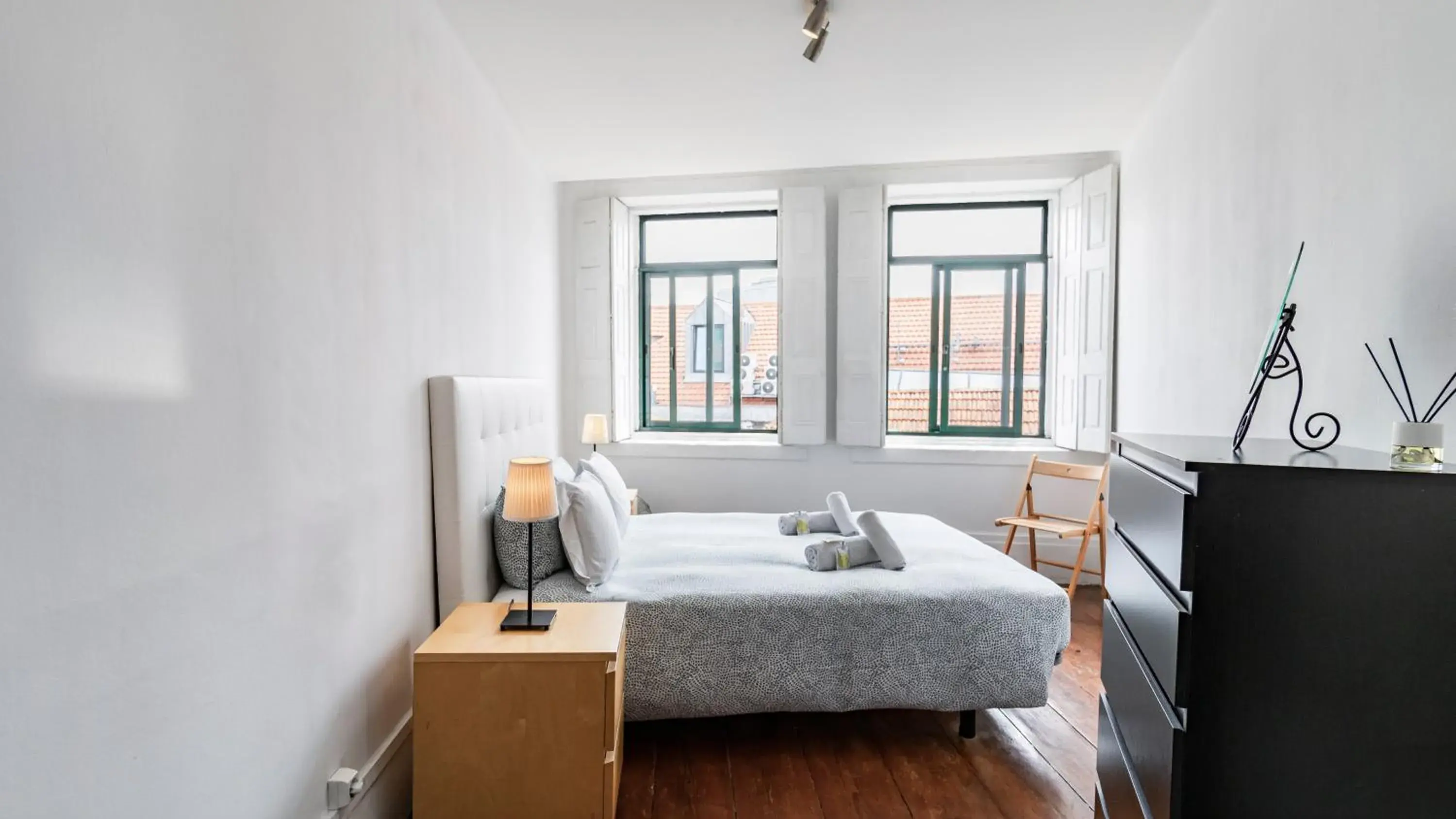 Double Room with Shared Bathroom in Invictus Hostel Double Room with Shared Bathroom in Invictus Hostel