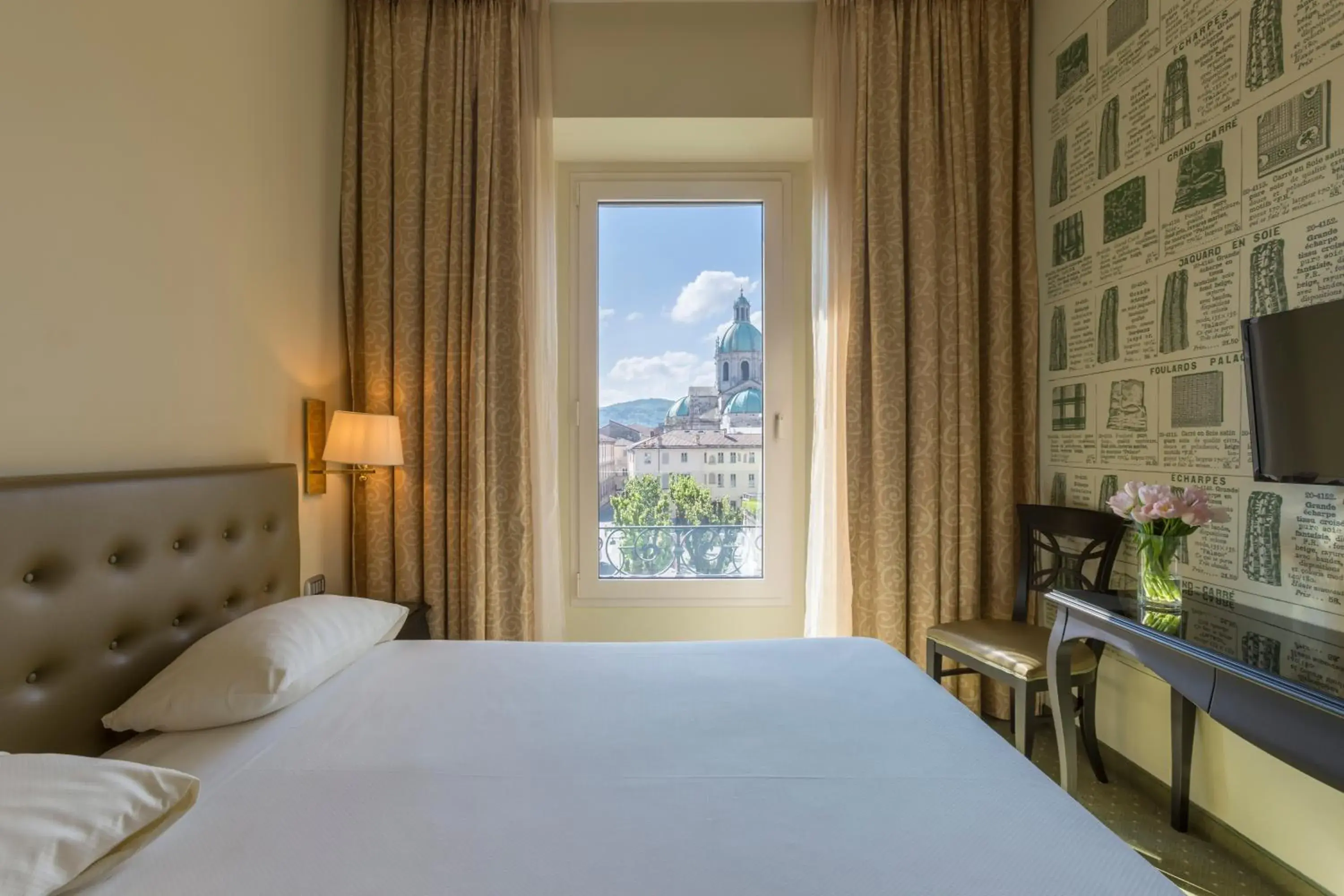 Standard Double Room in Palace Hotel Lake Como Standard Double Room in Palace Hotel Lake Como