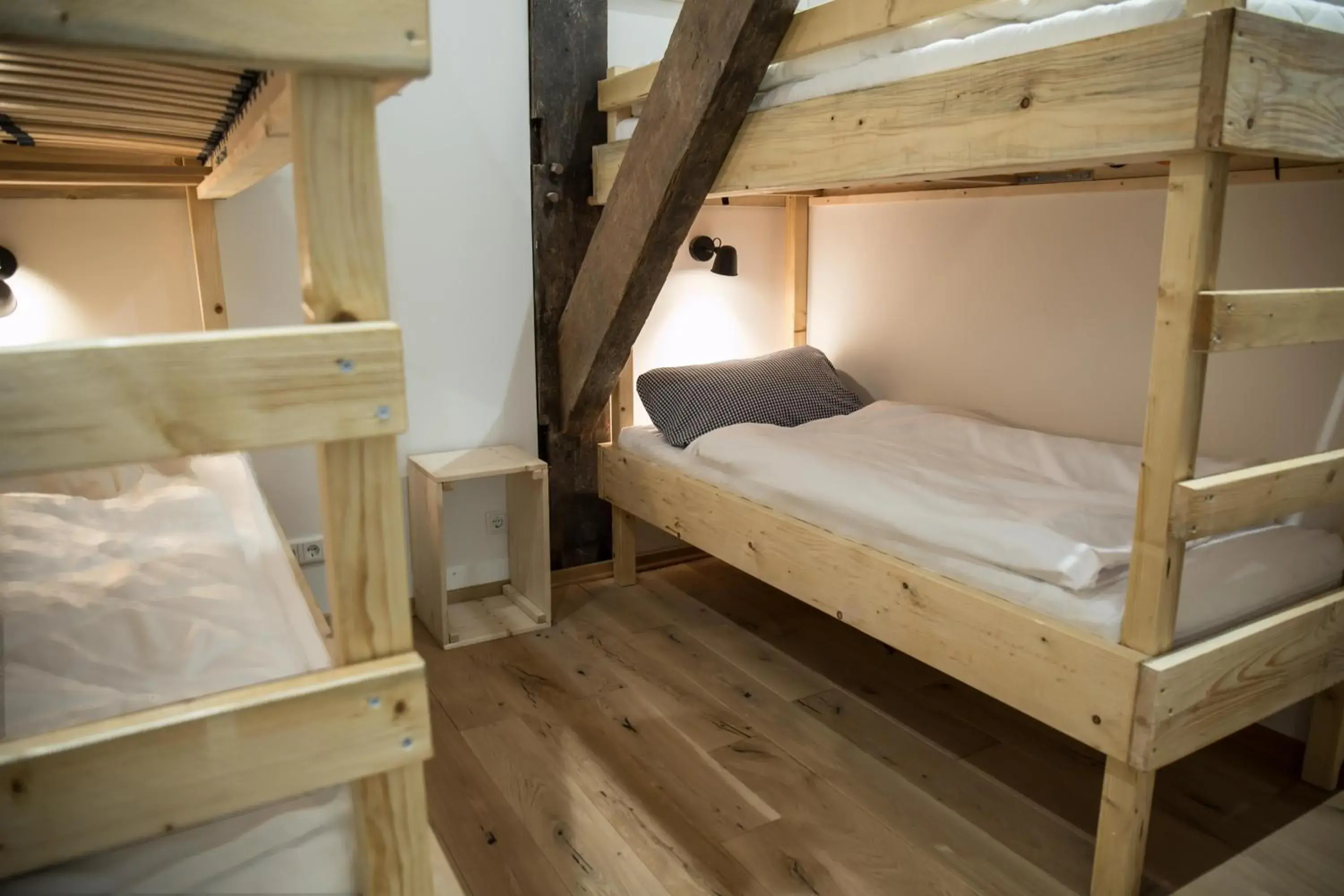 Bed in 4-Bed Dormitory Room in Wattlodge Bed in 4-Bed Dormitory Room in Wattlodge