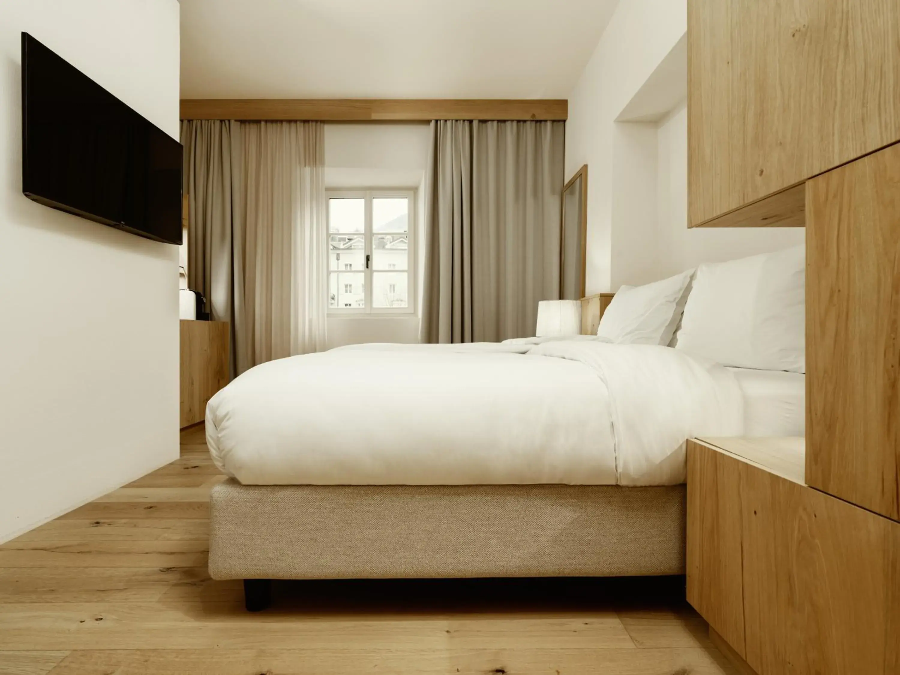 Single Room in ADLER Historic Guesthouse Single Room in ADLER Historic Guesthouse