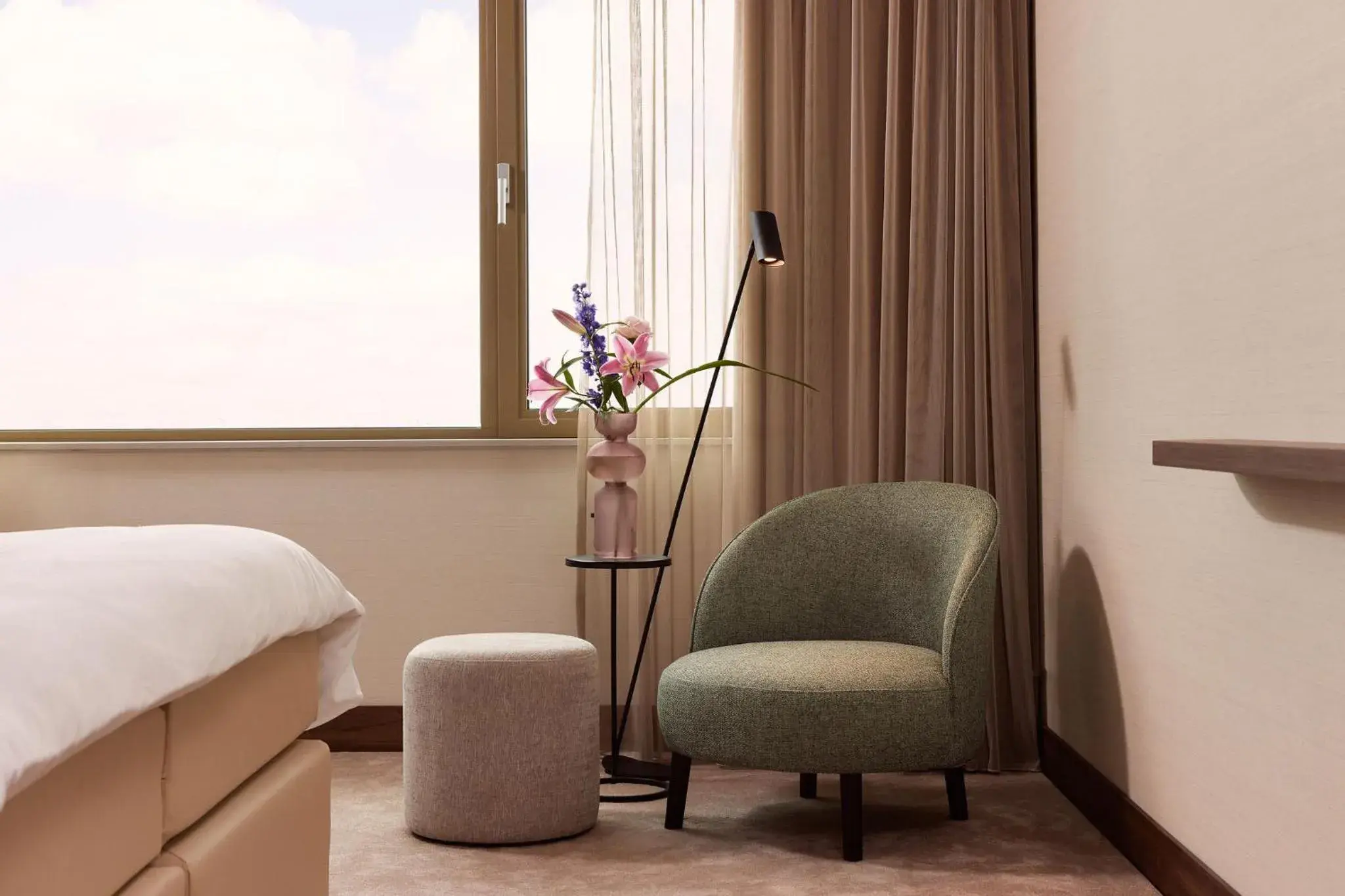 Deluxe Quadruple Room in Van der Valk Hotel Delft A4 Deluxe Quadruple Room in Van der Valk Hotel Delft A4