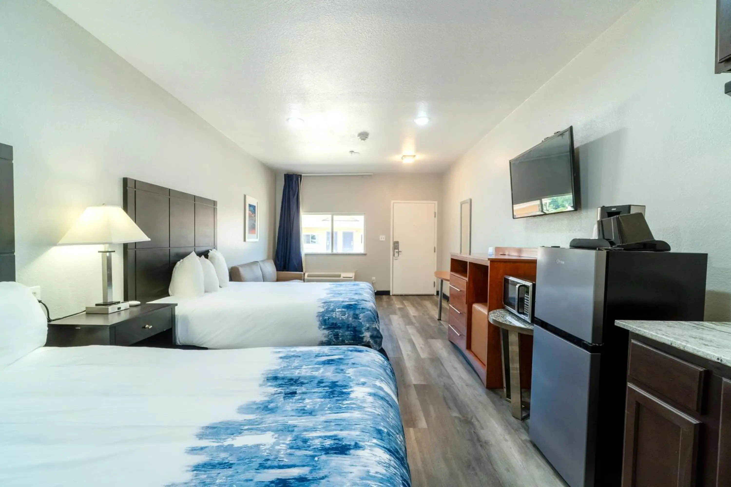 2 Queen Beds, Kitchenette with Sofa Sleeper, Non-Smoking in Atria Extended Stays By OYO Jourdanton 2 Queen Beds, Kitchenette with Sofa Sleeper, Non-Smoking in Atria Extended Stays By OYO Jourdanton