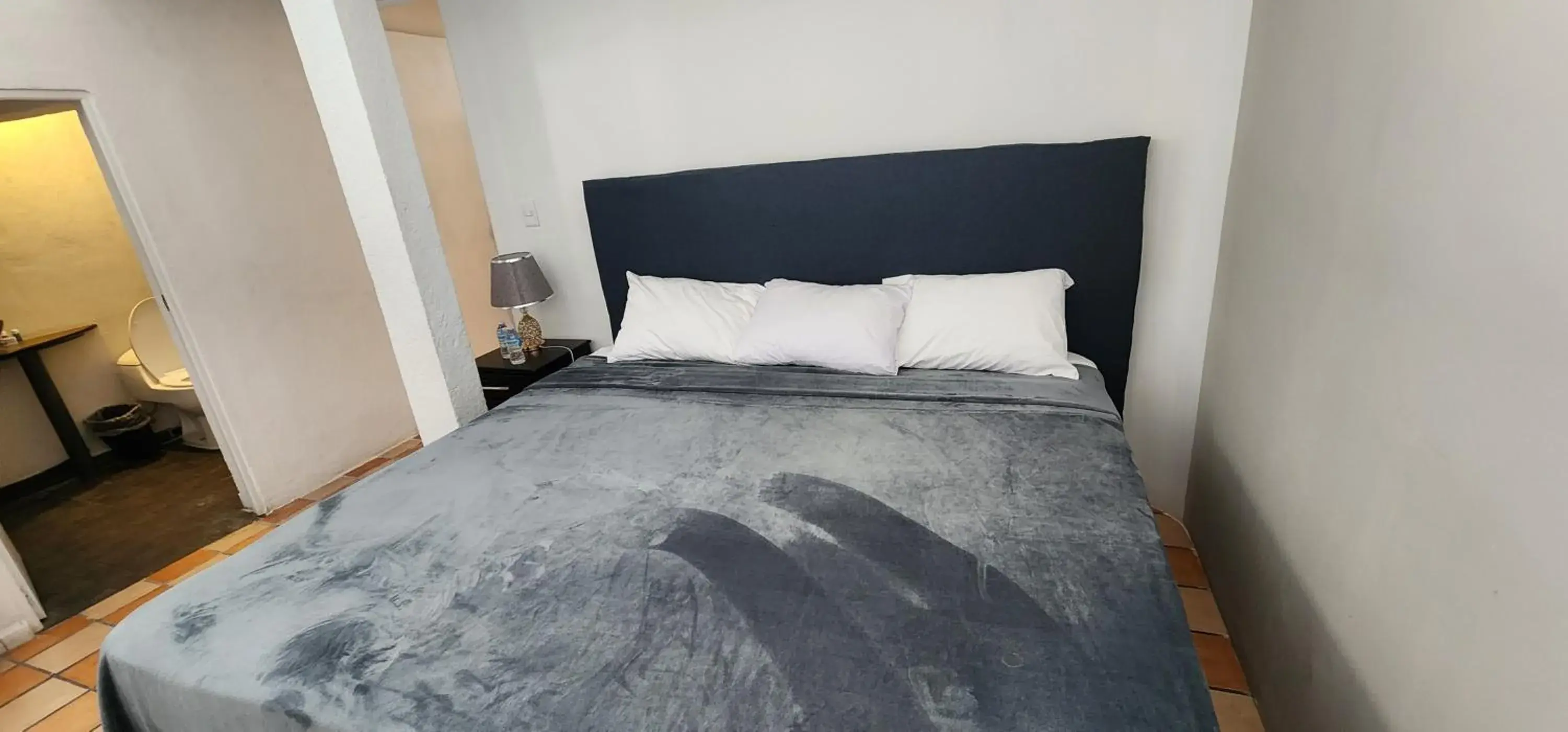 Deluxe Double Room - single occupancy in Hotel Tao Deluxe Double Room - single occupancy in Hotel Tao