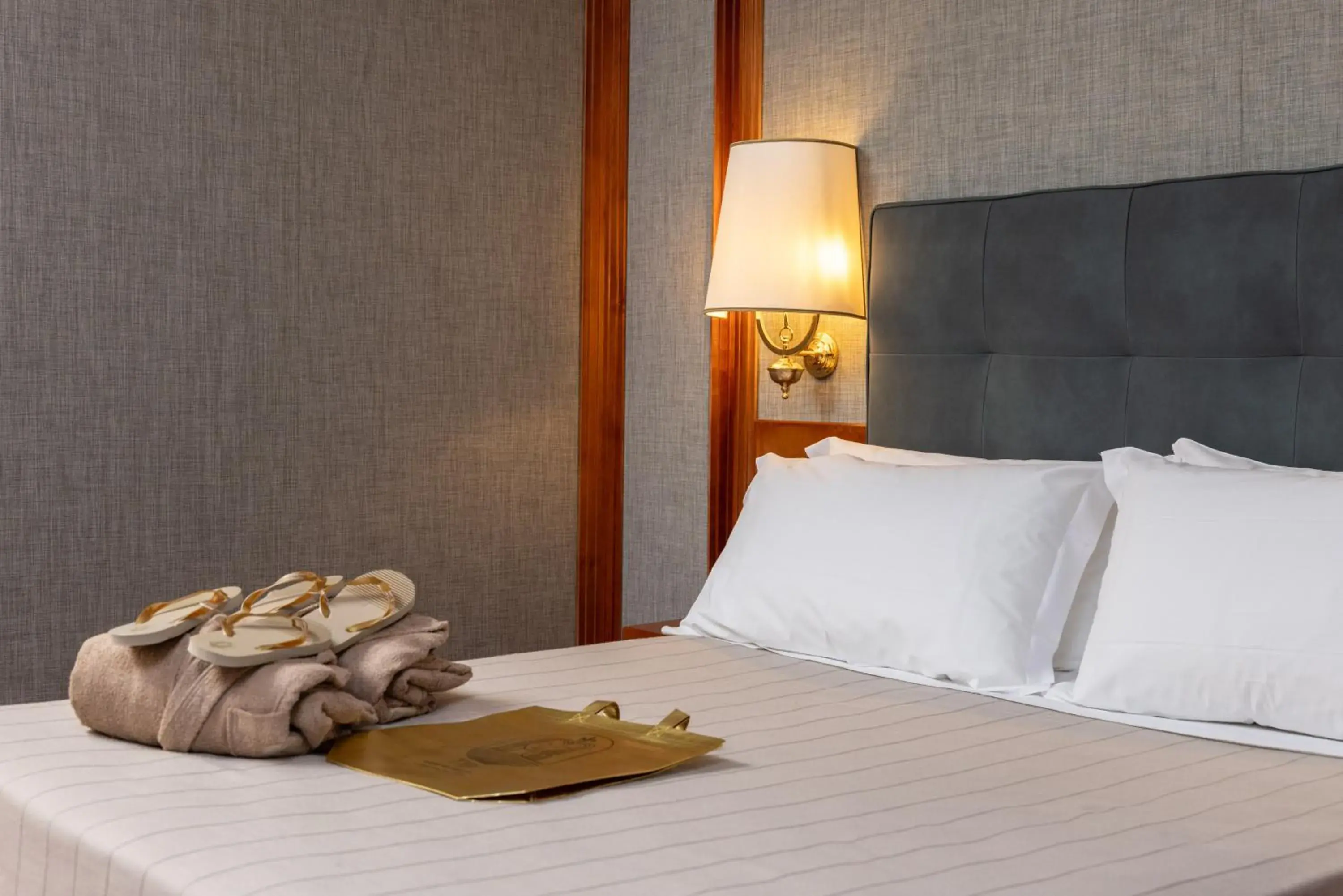 Superior Double Room in Grand Hotel Duca D'Este Superior Double Room in Grand Hotel Duca D'Este