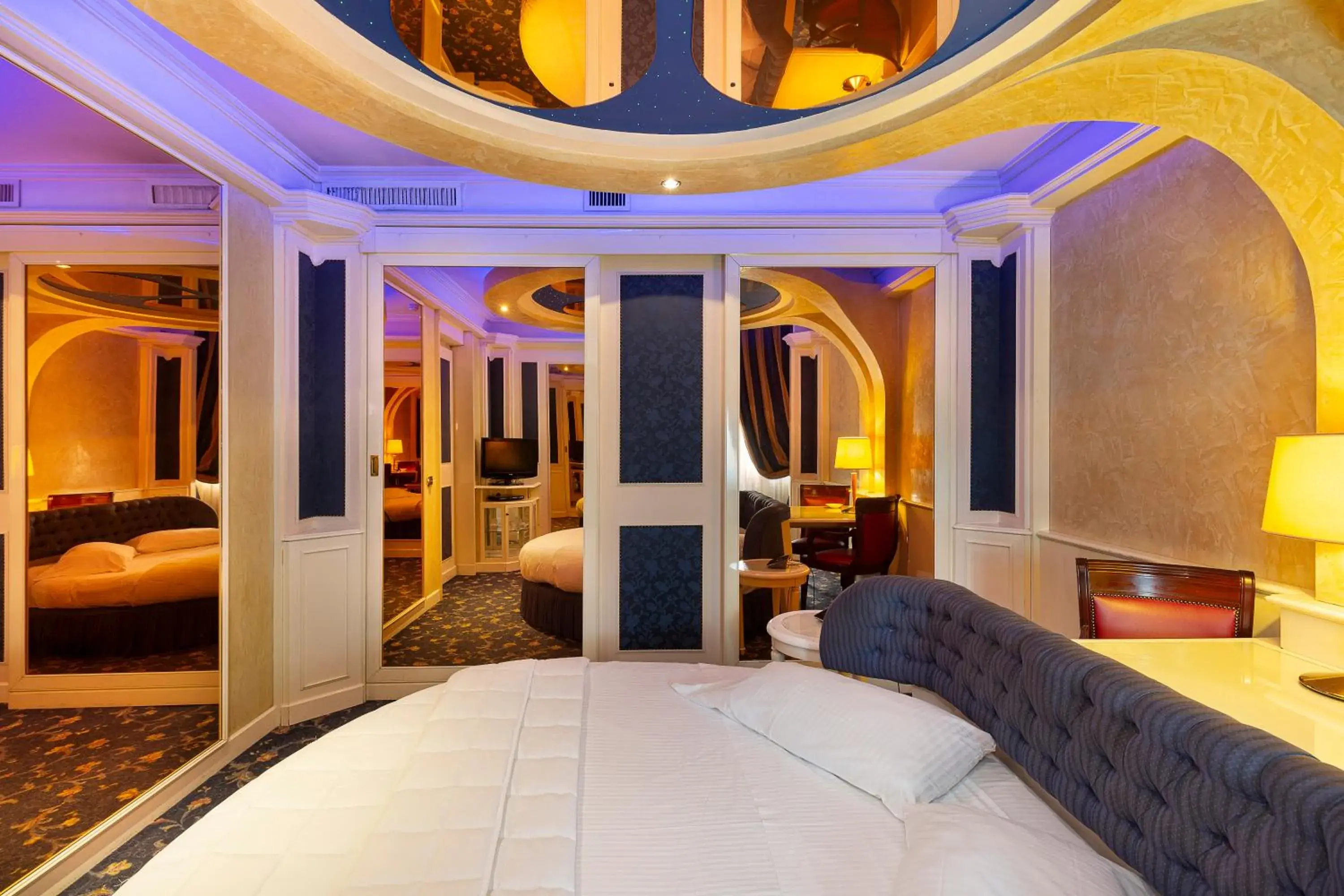 Junior Suite in Dreamhotel Junior Suite in Dreamhotel