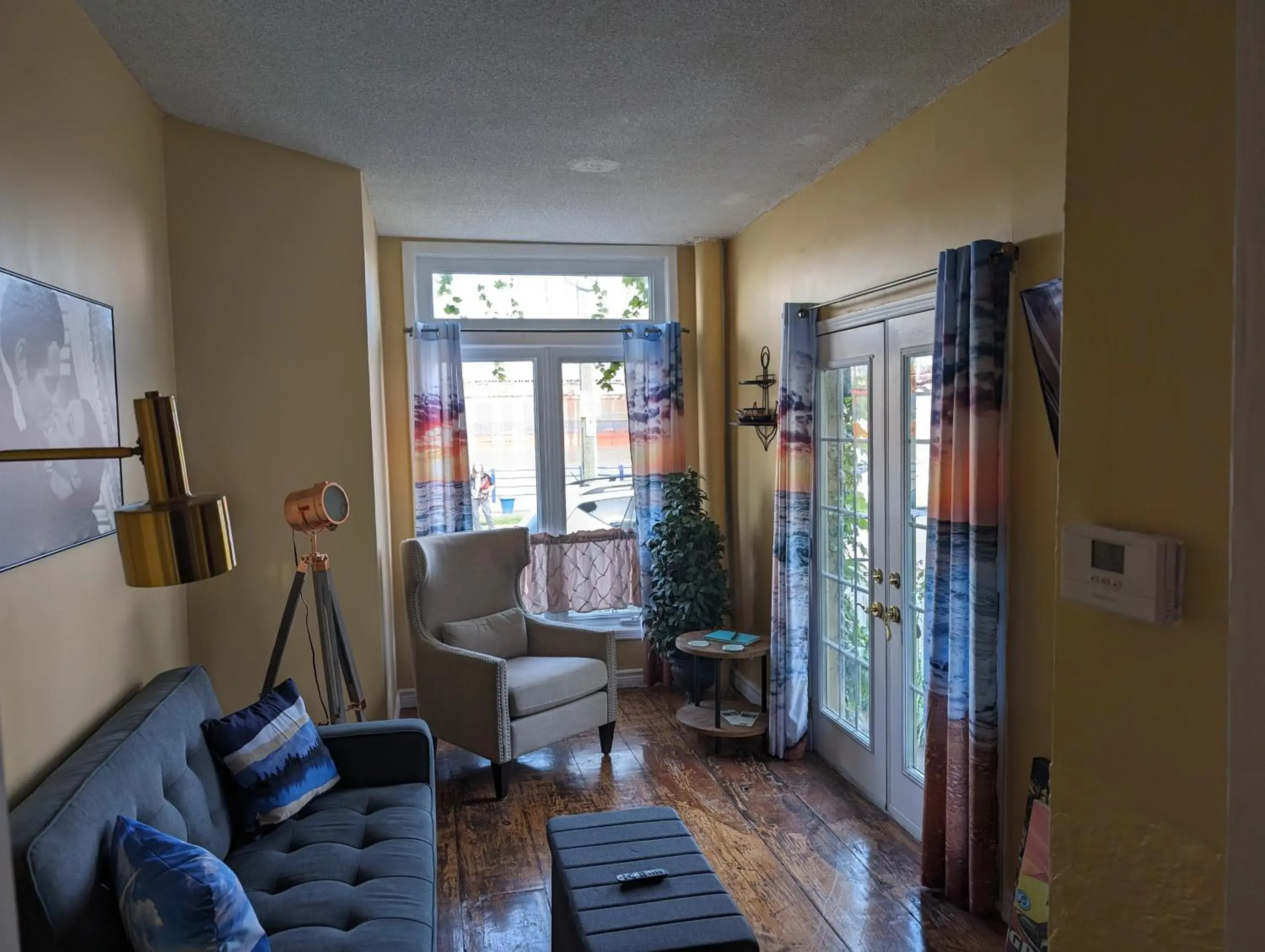 Apartment with View in Canalside Restaurant & Inn Apartment with View in Canalside Restaurant & Inn