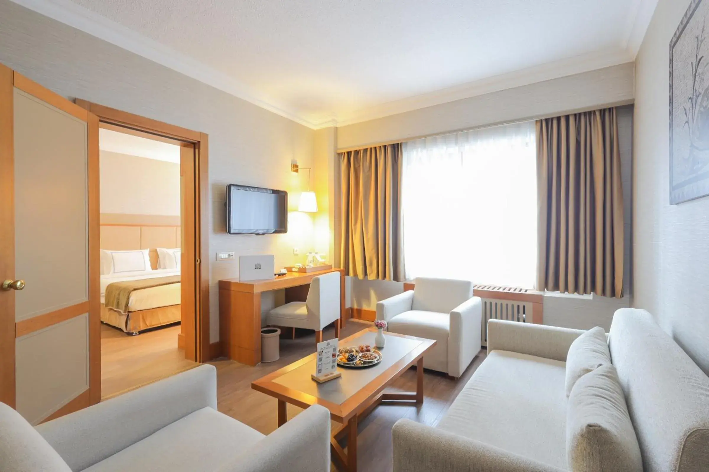 Suite in Tugcan Hotel Suite in Tugcan Hotel