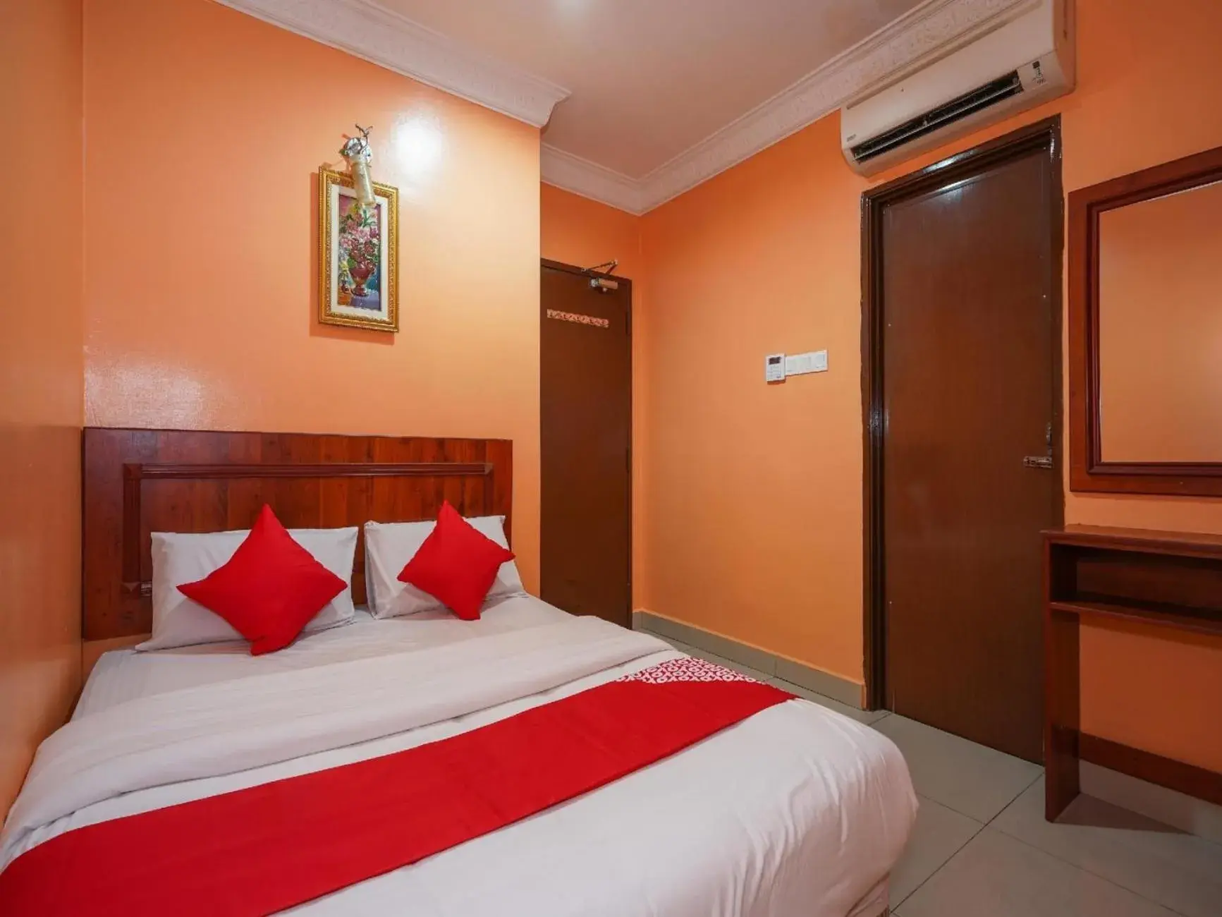 Standard Double Room in Bercam Times Inn Hotel Standard Double Room in Bercam Times Inn Hotel