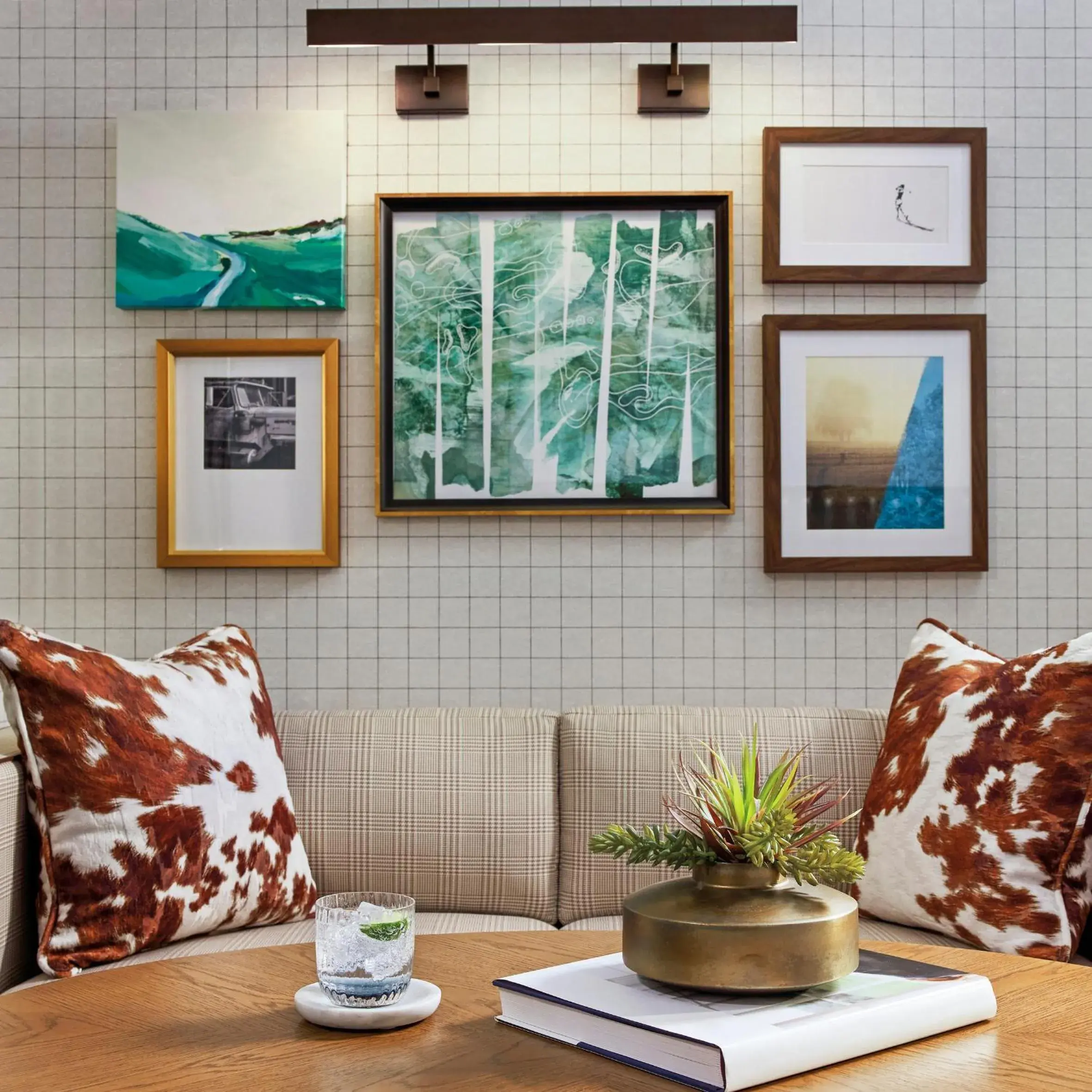 Deluxe Room 1 King Bed Balcony in Omni PGA Frisco Resort & Spa Deluxe Room 1 King Bed Balcony in Omni PGA Frisco Resort & Spa