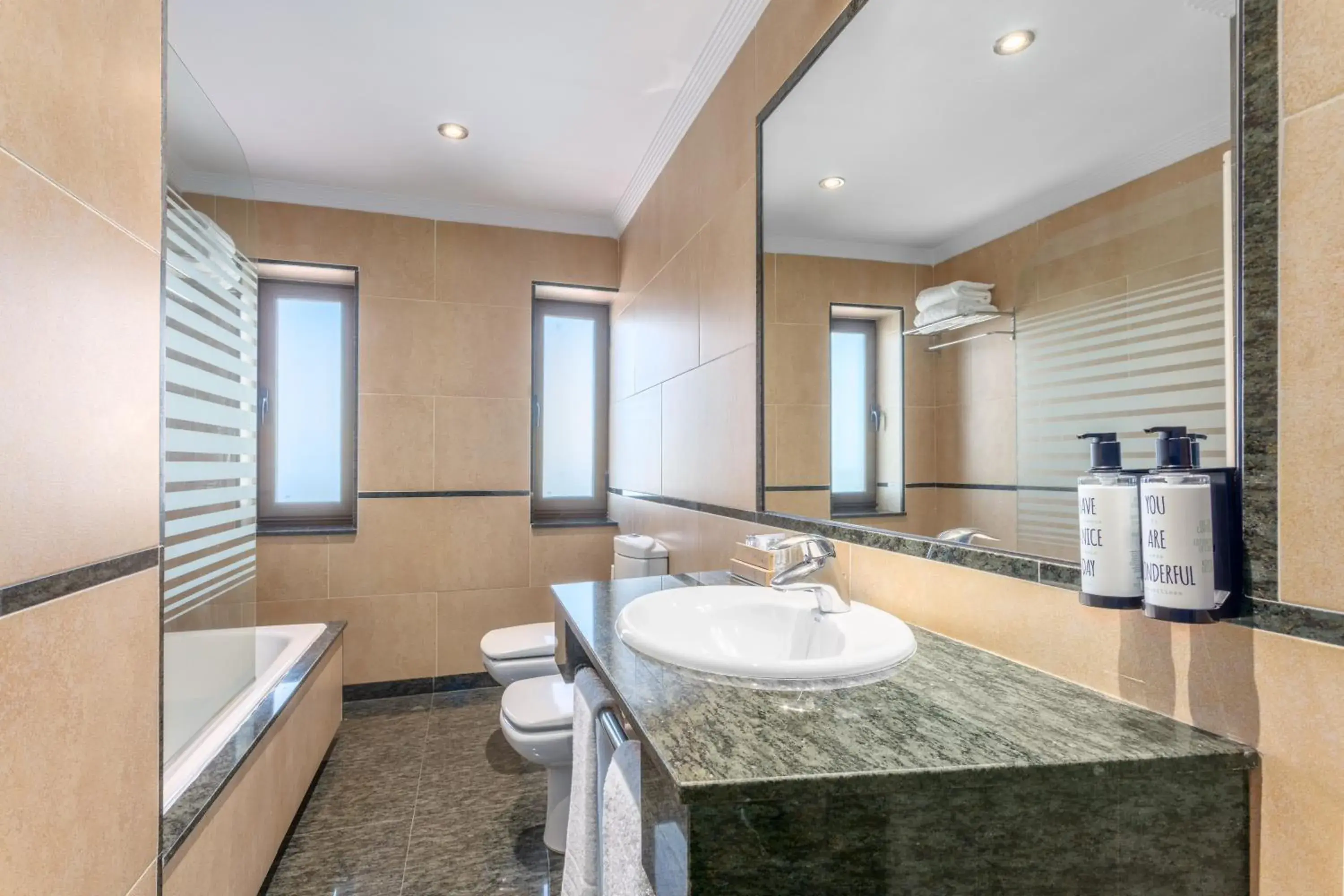 Double or Twin Room in Crisol Regio Double or Twin Room in Crisol Regio