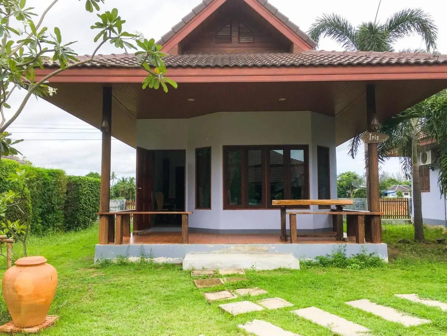 One-Bedroom House in Waterside Resort One-Bedroom House in Waterside Resort