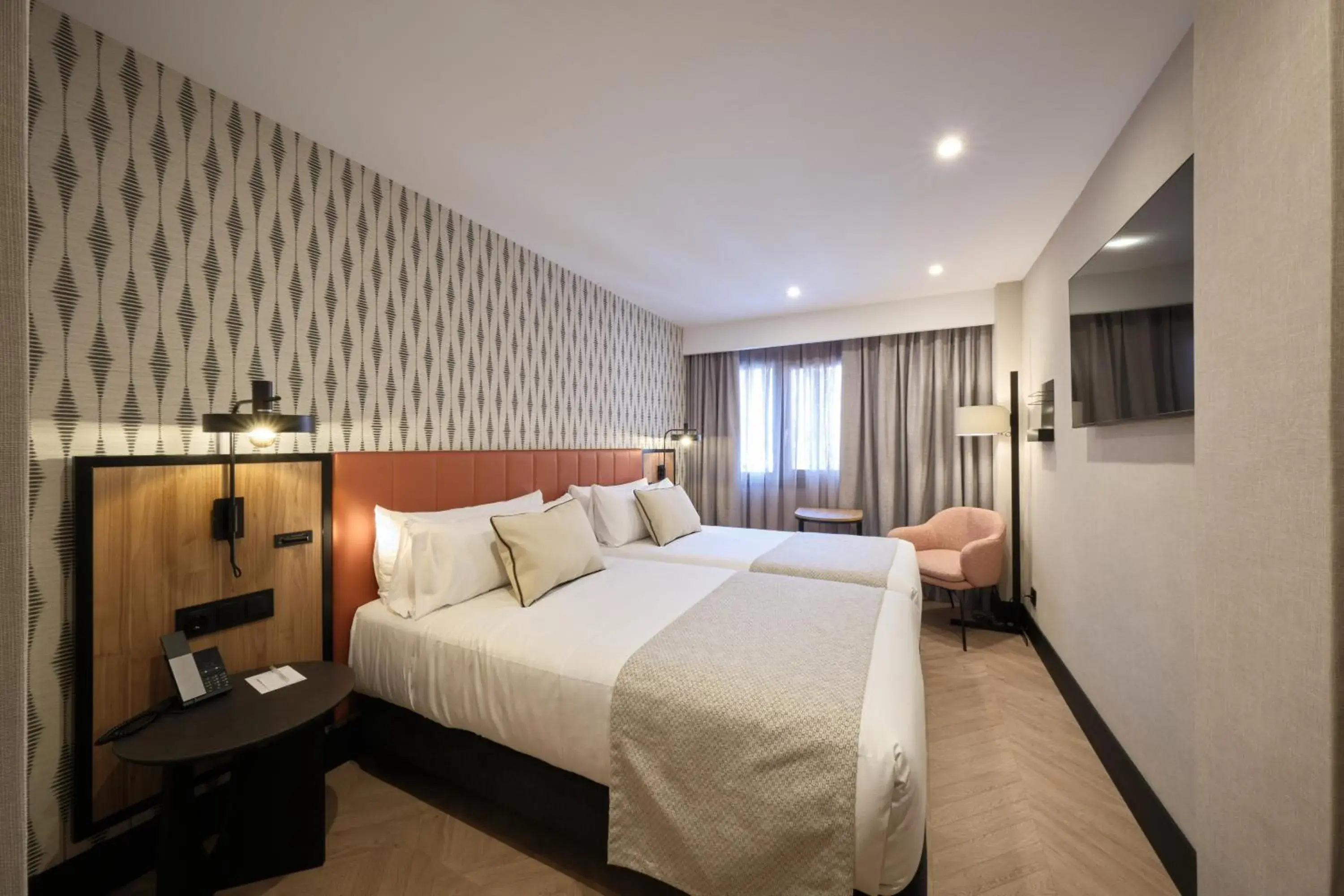 Superior Double Room in Catalonia Park Putxet Superior Double Room in Catalonia Park Putxet