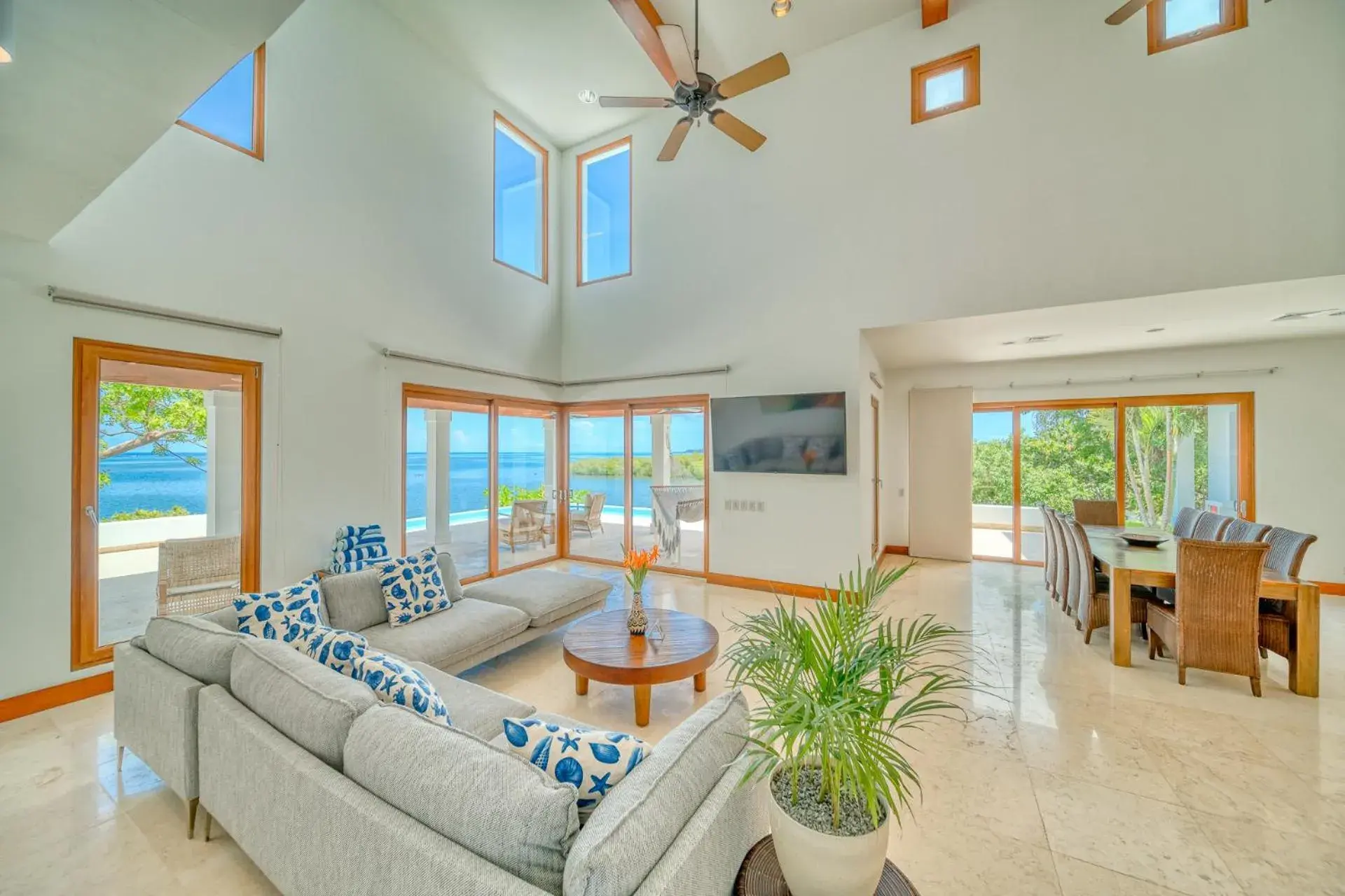 Deluxe Villa in Las Verandas Hotel & Villas Deluxe Villa in Las Verandas Hotel & Villas