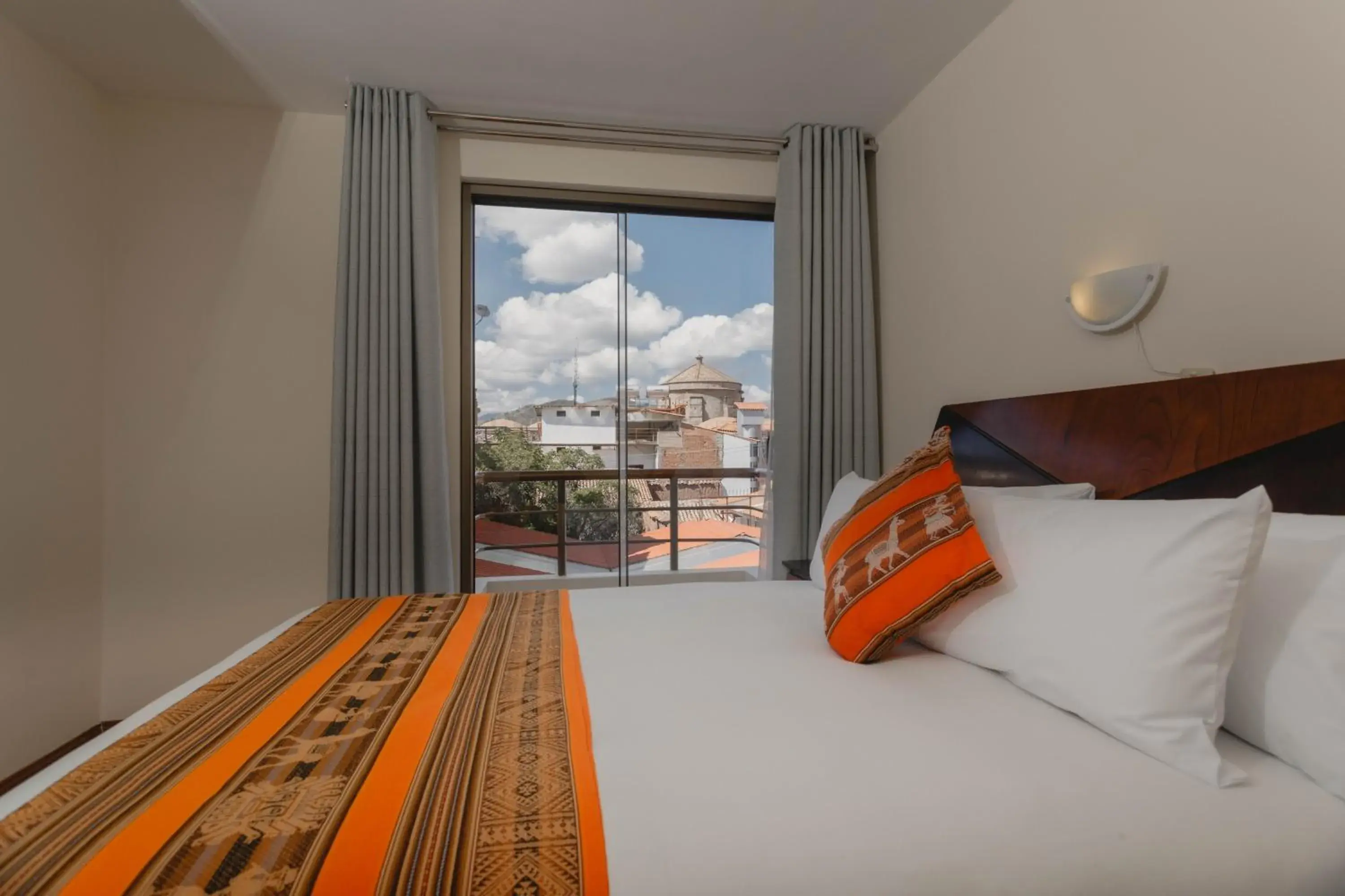 One-Bedroom Apartment with Balcony in Quechua ApartHotel One-Bedroom Apartment with Balcony in Quechua ApartHotel