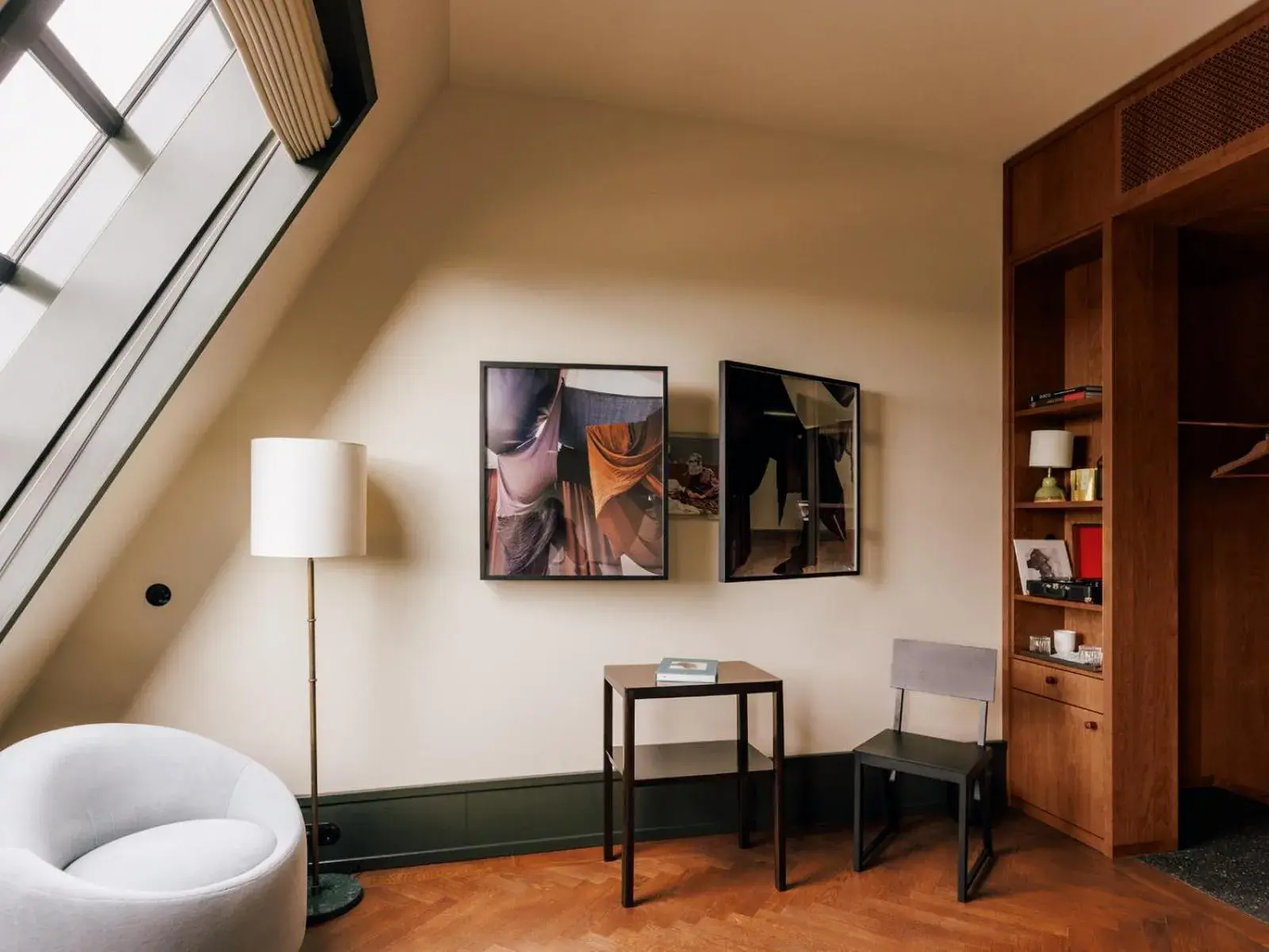 Superior Double Room in Boutique Hotel Château Royal Superior Double Room in Boutique Hotel Château Royal