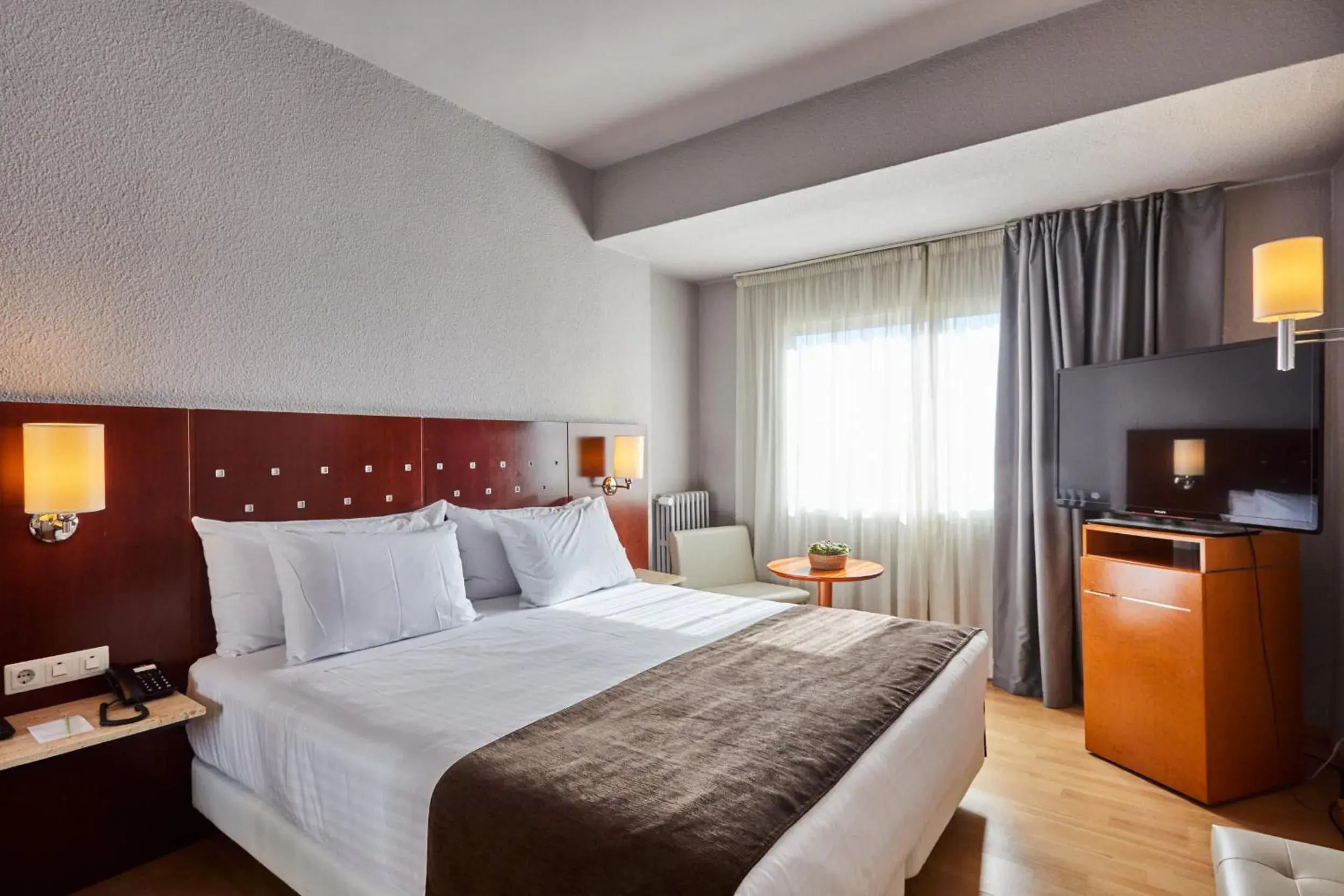 Standard Family Room in NH Castellón Turcosa Standard Family Room in NH Castellón Turcosa