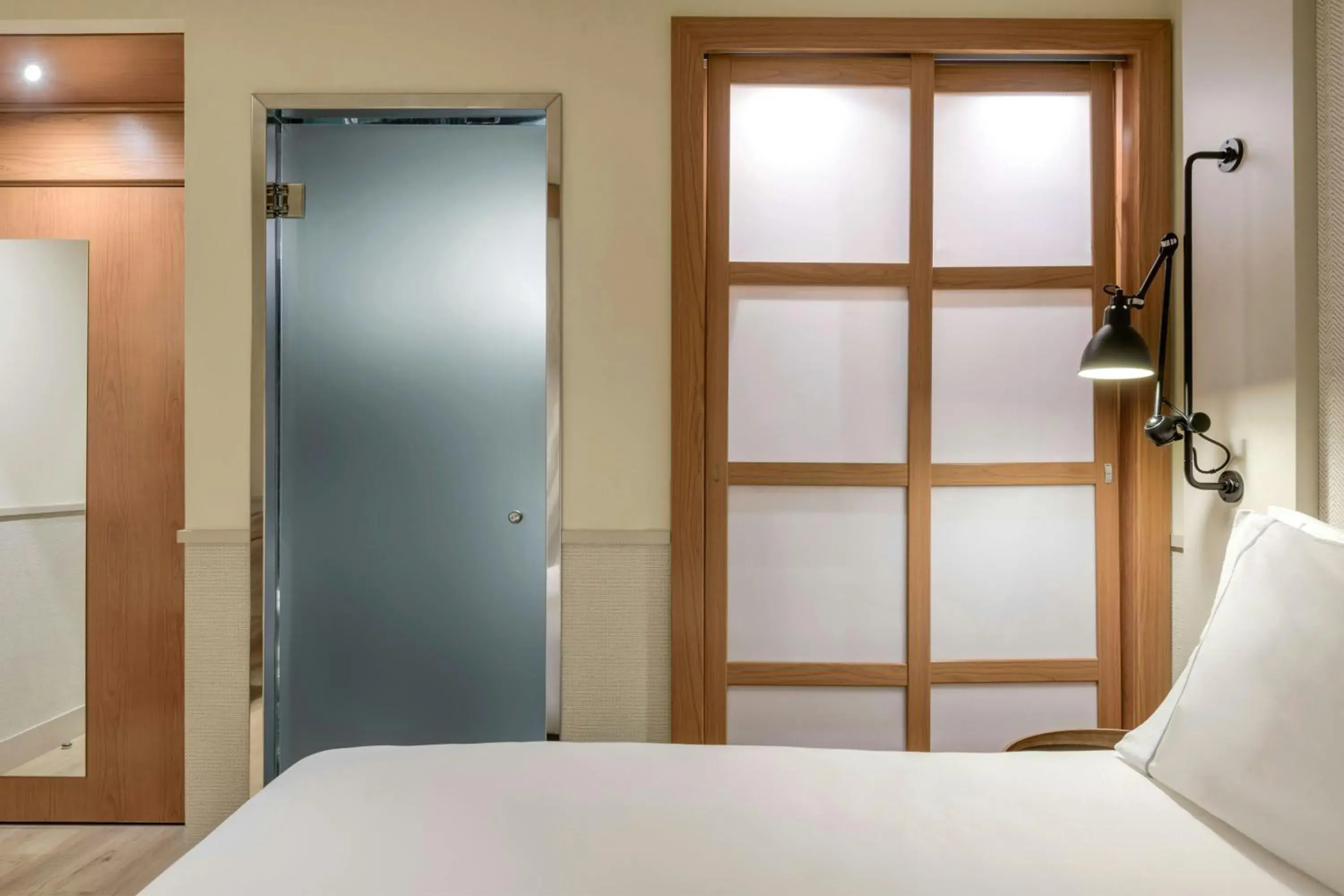 Economy Single Room in AC Hotel Los Vascos by Marriott Economy Single Room in AC Hotel Los Vascos by Marriott