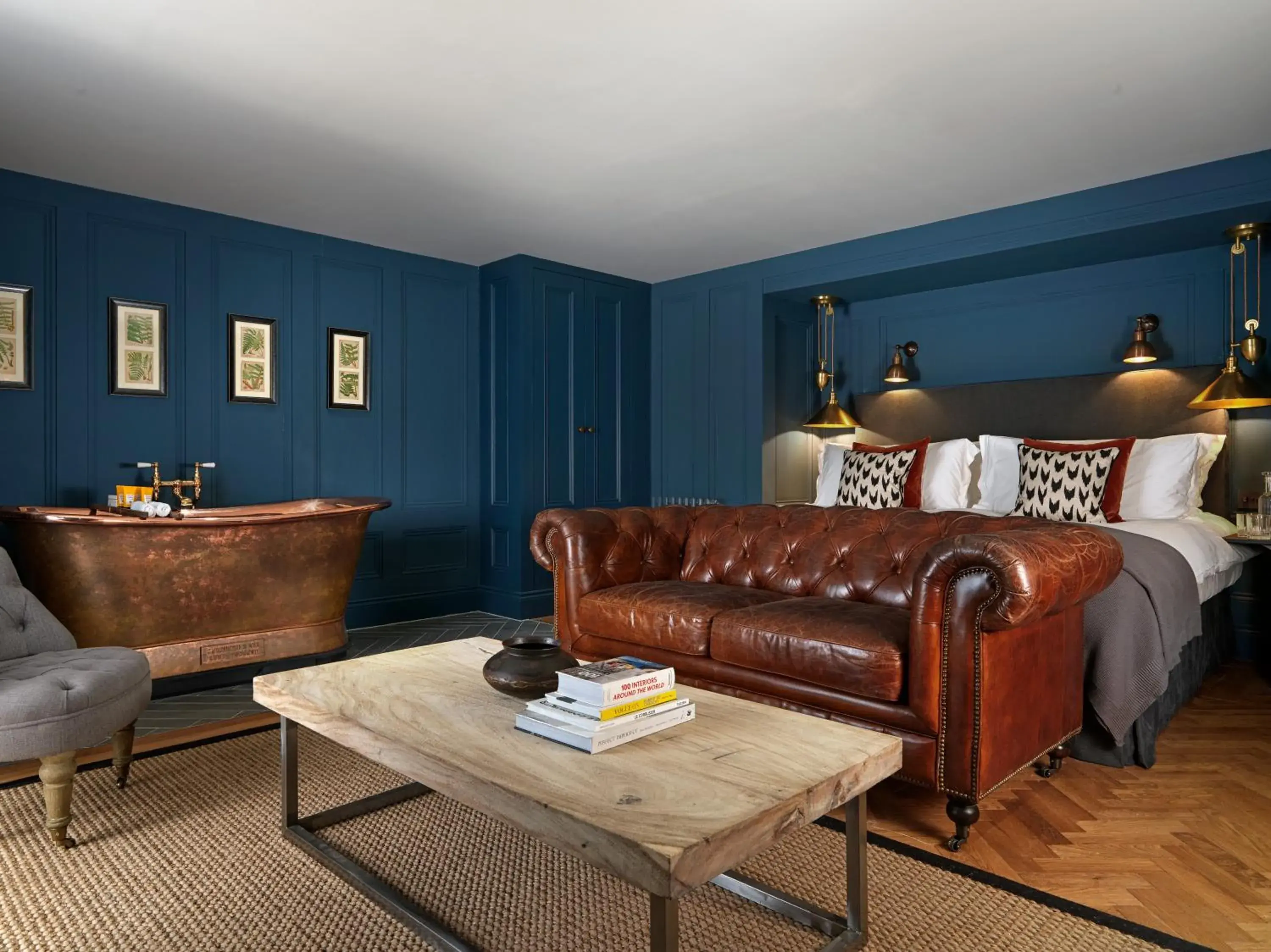 Superior Suite in No131 The Promenade Superior Suite in No131 The Promenade