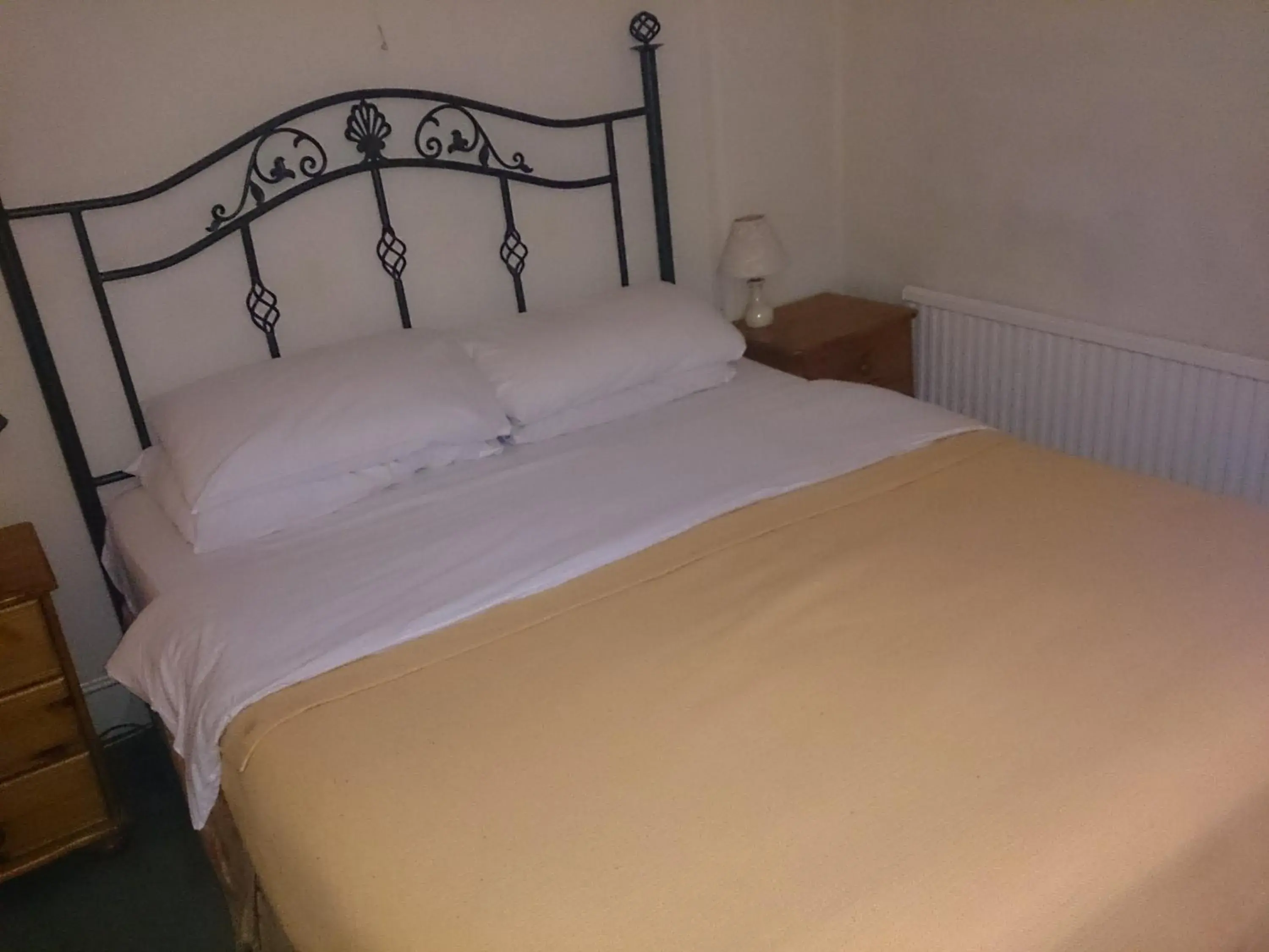 Double or Twin Room in OYO Rose & Crown Hotel Double or Twin Room in OYO Rose & Crown Hotel
