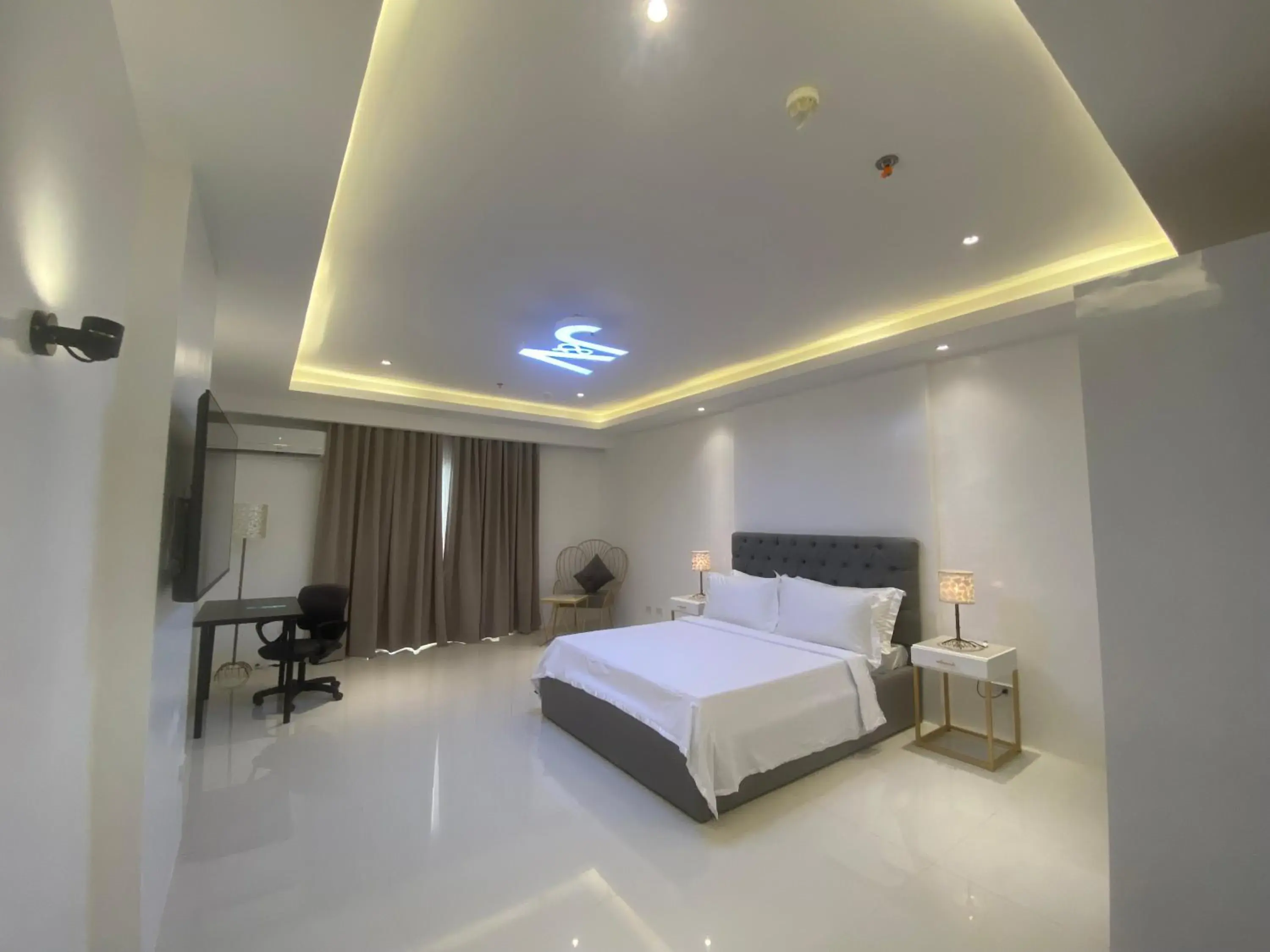 Deluxe Double Room in J&V Hotel and Resort Deluxe Double Room in J&V Hotel and Resort