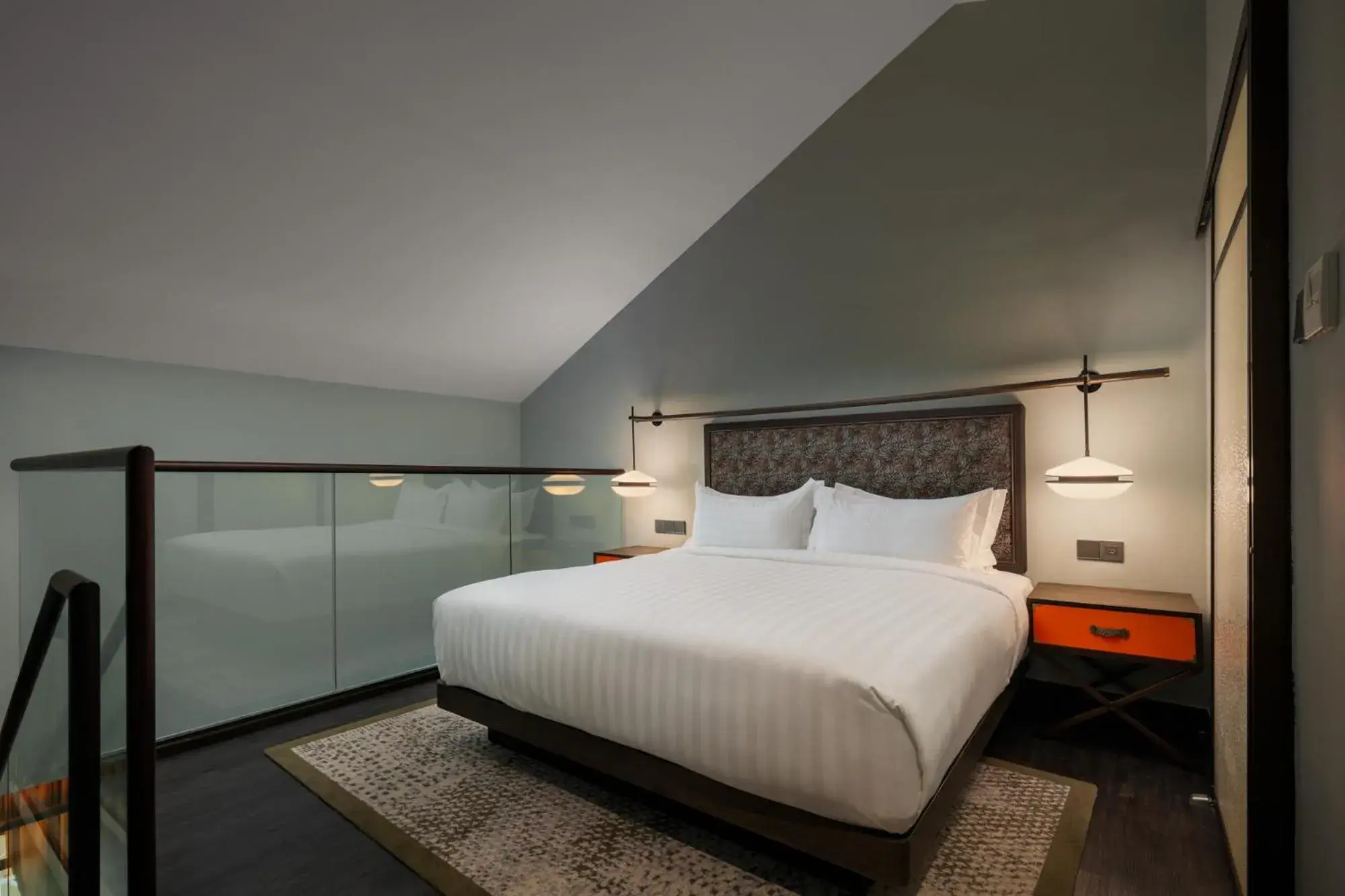 Pearl Suite without Balcony Inc a Complimentary George’s Nyonya Hi-Tea (1st Sept Til 15th Dec 2025) One-time upon arrival only in The George Penang by The Crest Collection Pearl Suite without Balcony Inc a Complimentary George’s Nyonya Hi-Tea (1st Sept Til 15th Dec 2025) One-time upon arrival only in The George Penang by The Crest Collection