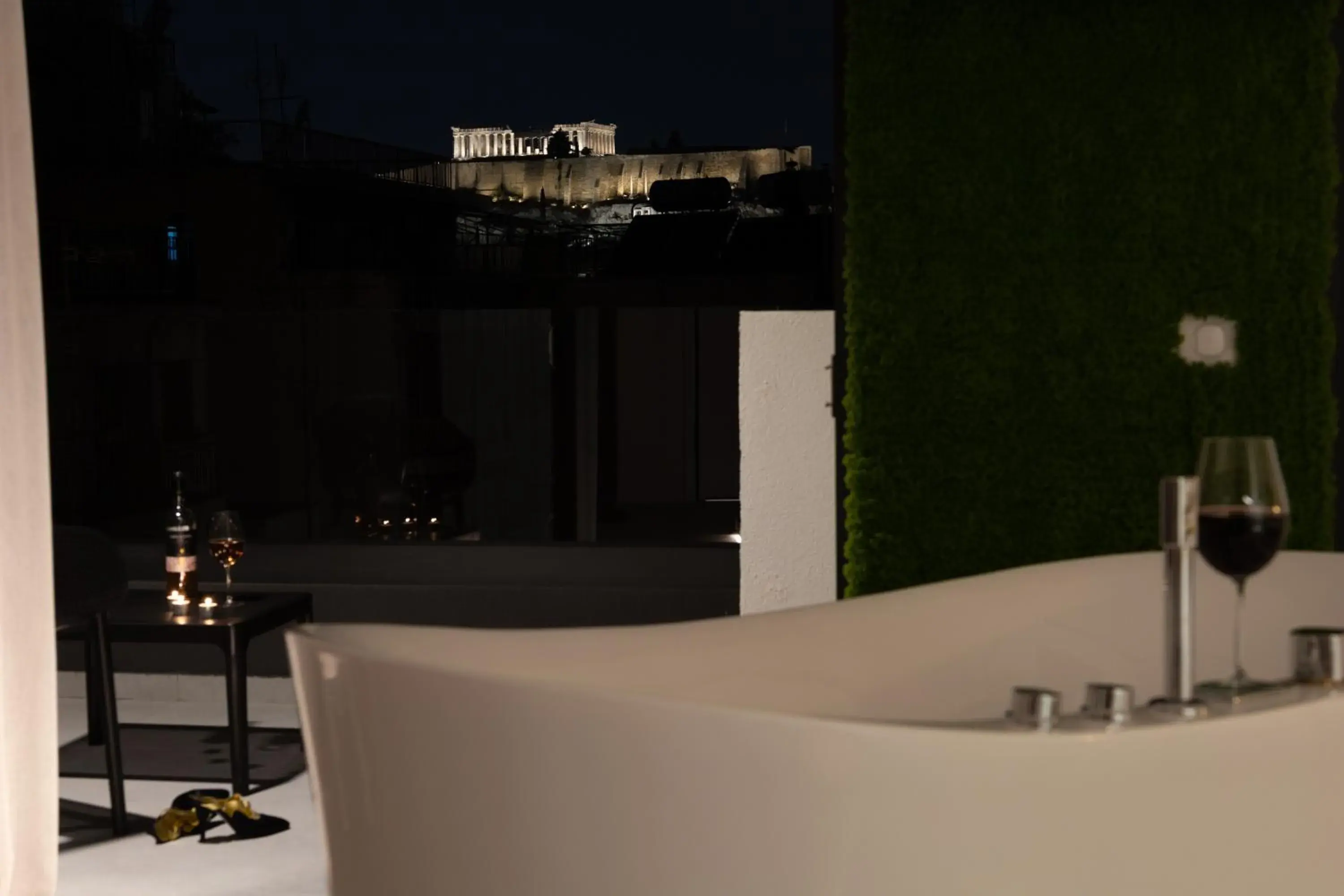 Acropolis View Executive Suite in Incanto Boutique Suites - Mets Acropolis View Executive Suite in Incanto Boutique Suites - Mets