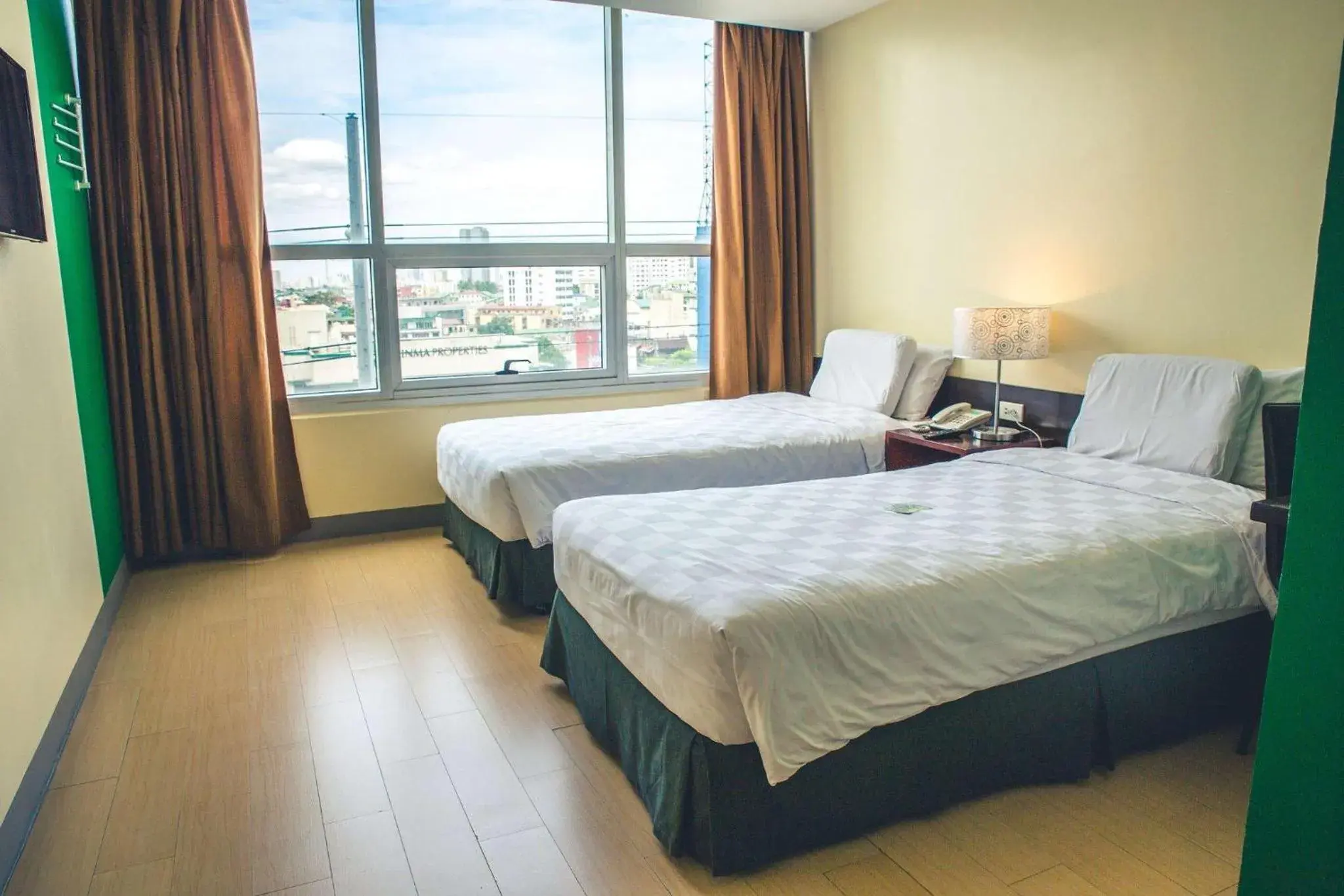 Standard Twin Room in Go Hotels Plus Mandaluyong Standard Twin Room in Go Hotels Plus Mandaluyong