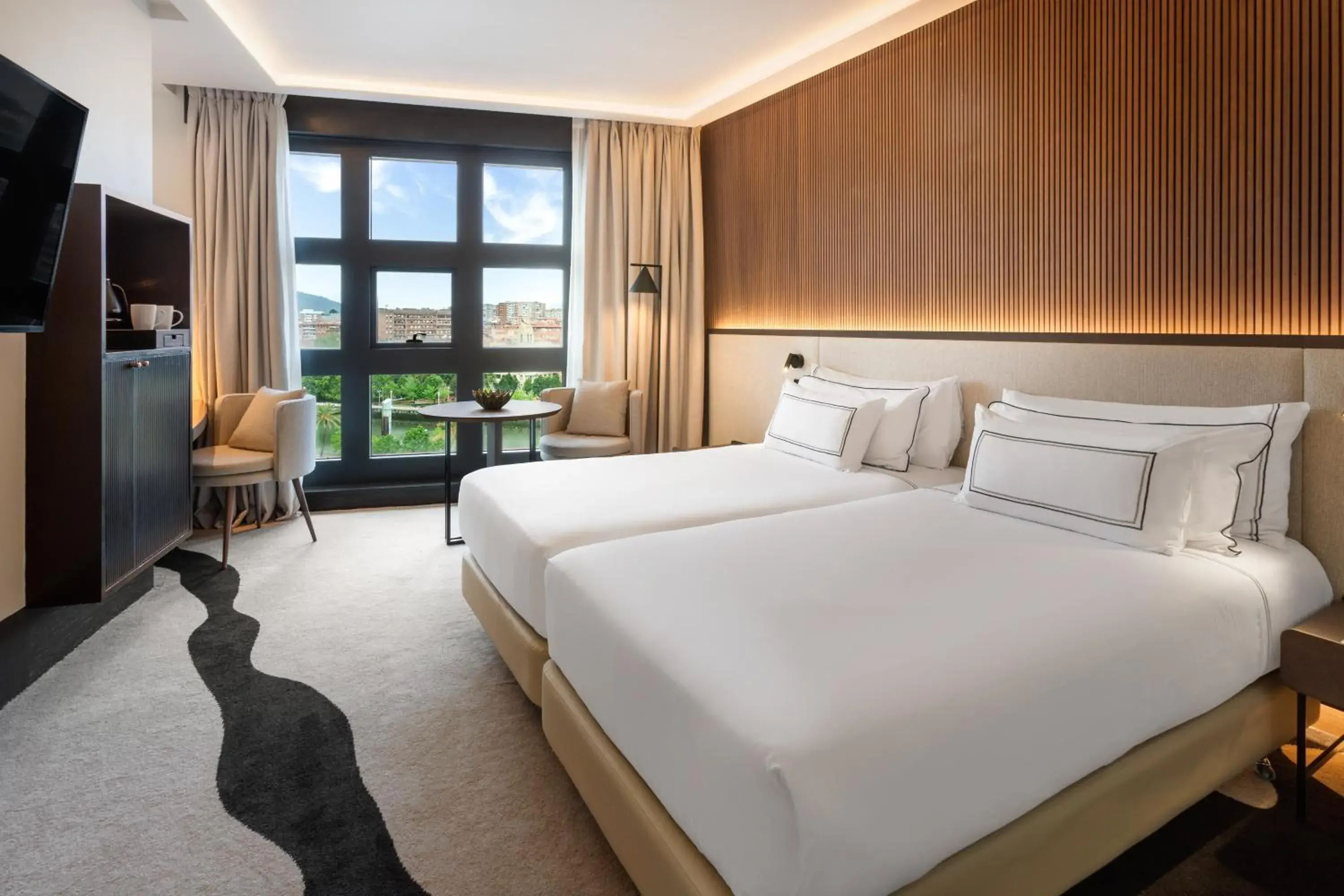 Melia Connecting Room in Hotel Meliá Bilbao Melia Connecting Room in Hotel Meliá Bilbao