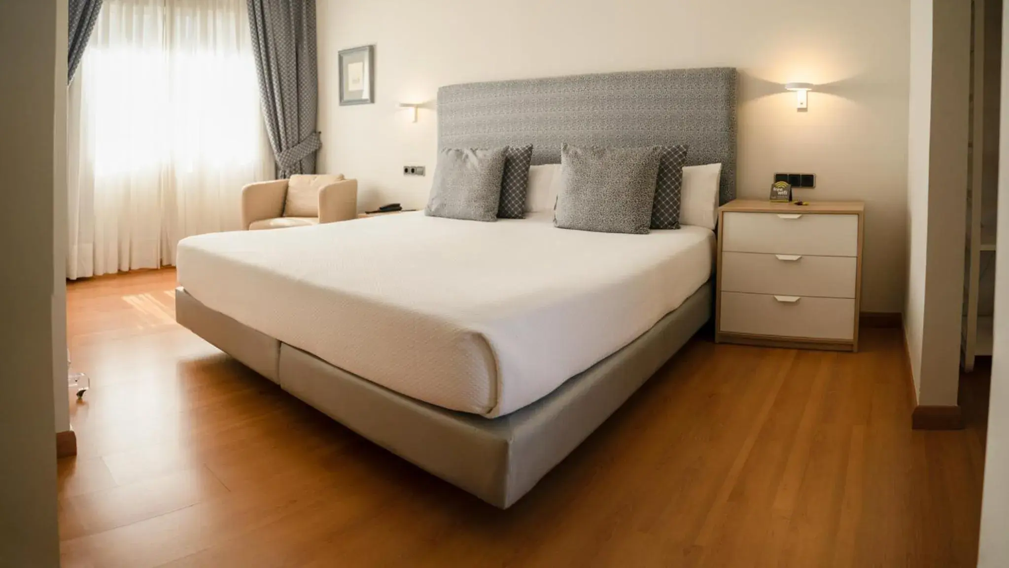 Junior Suite in Hotel Sercotel Tres Luces Junior Suite in Hotel Sercotel Tres Luces