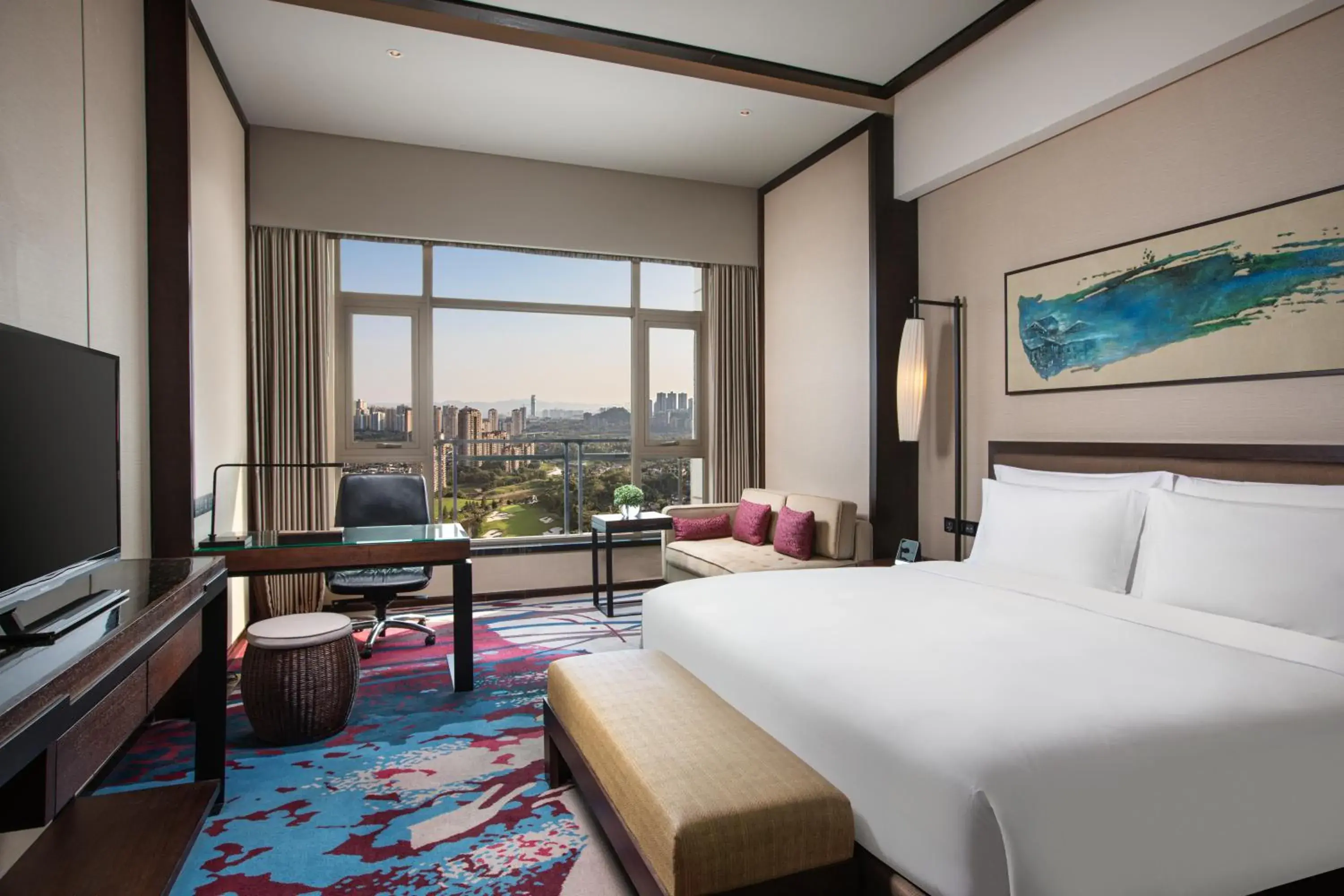 Standard King Room in Crowne Plaza Chongqing New North Zone by IHG Standard King Room in Crowne Plaza Chongqing New North Zone by IHG